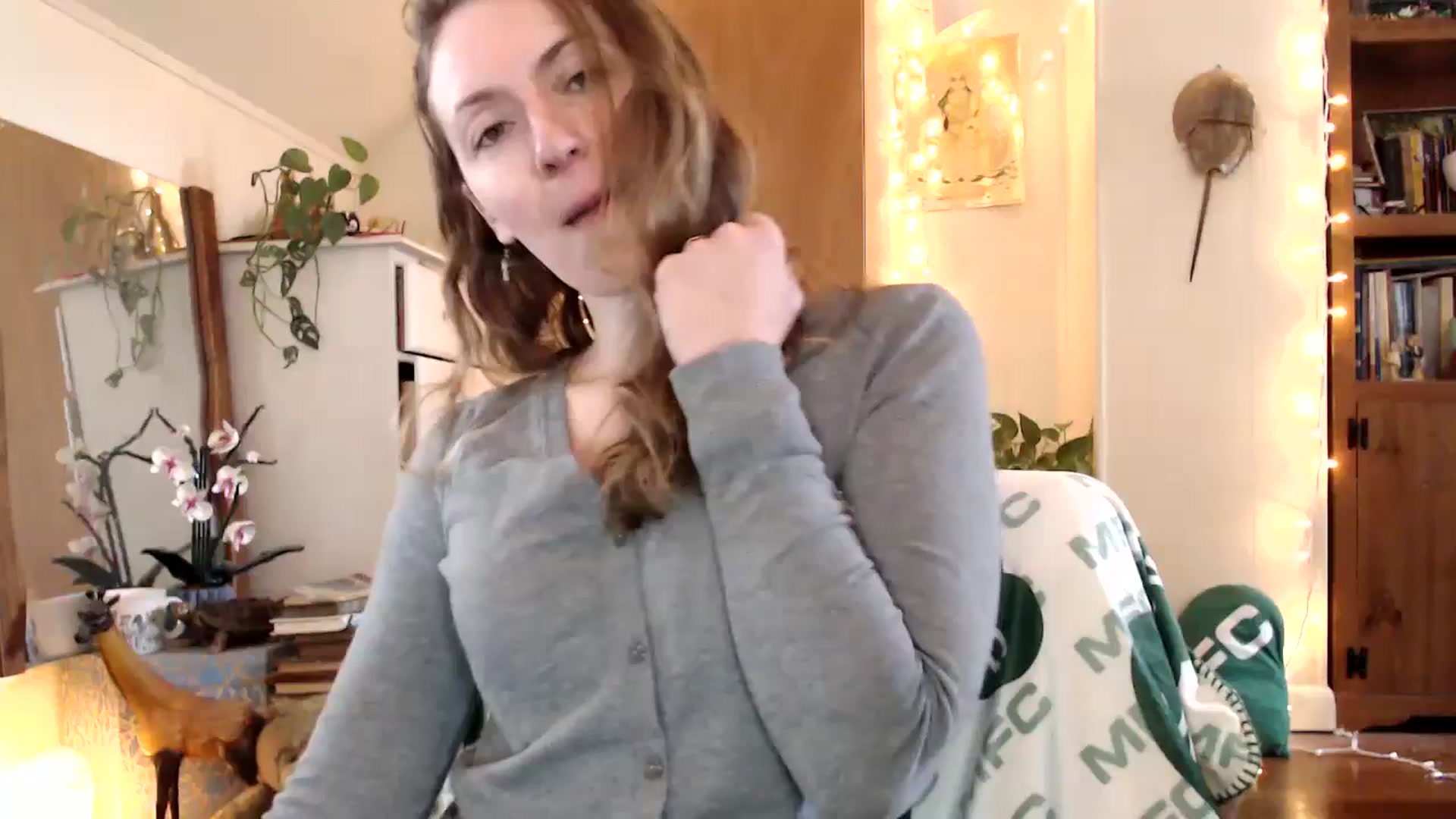 Gallery image thumbnail from WildflowerEm's myfreecams stream on, 03/30/2026, 19:20 image 1 of 20