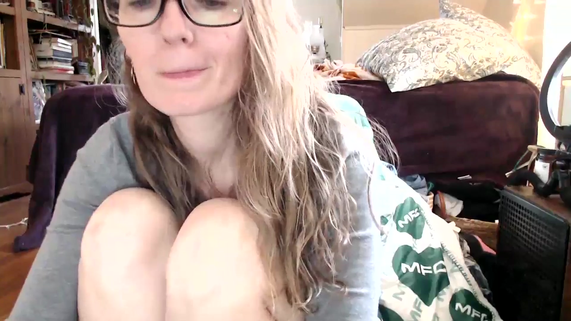 Gallery image thumbnail from WildflowerEm's myfreecams stream on, 03/30/2026, 19:20 image 14 of 20