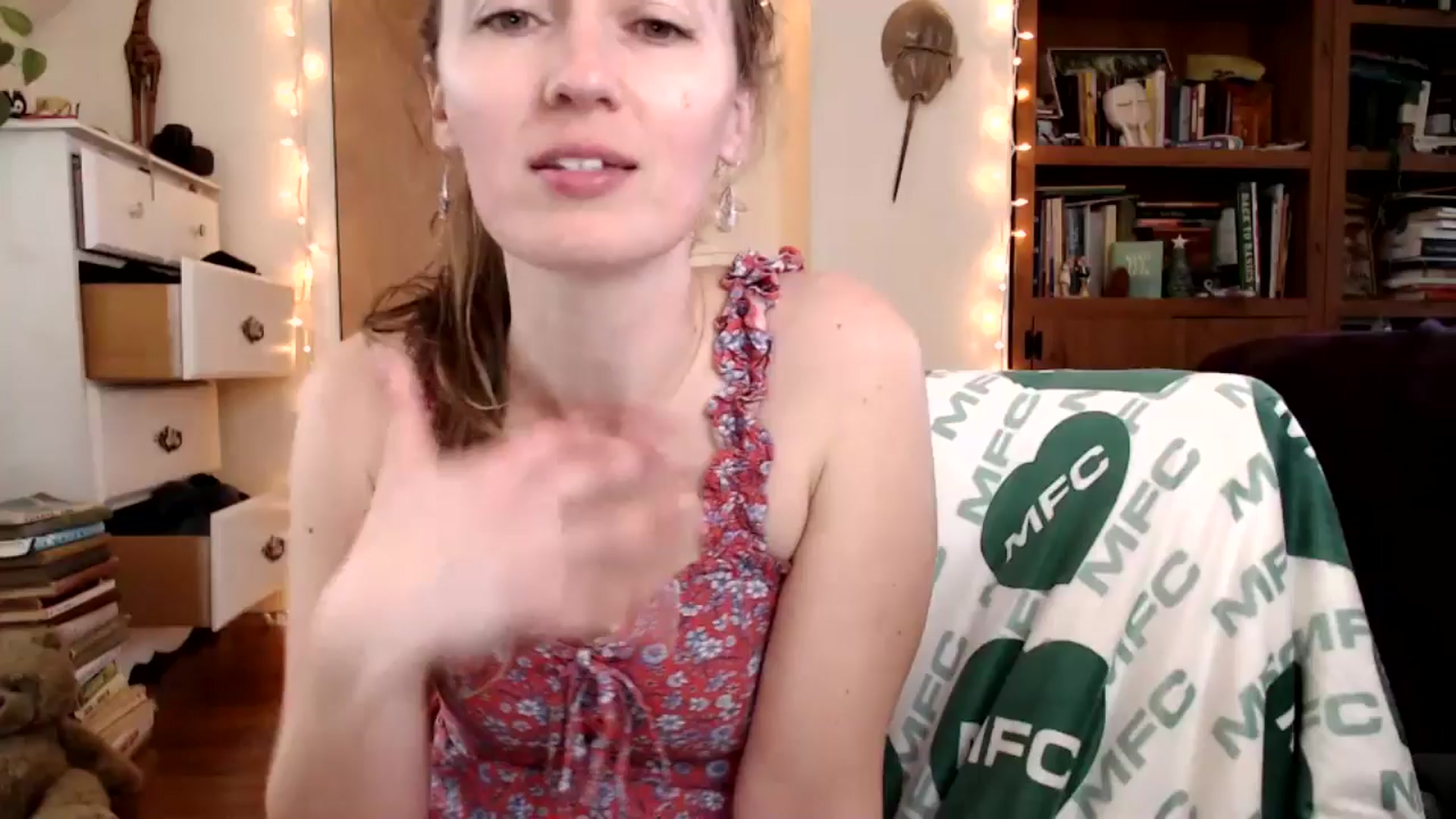 Gallery image thumbnail from WildflowerEm's myfreecams stream on, 04/04/2026, 21:15 image 1 of 20