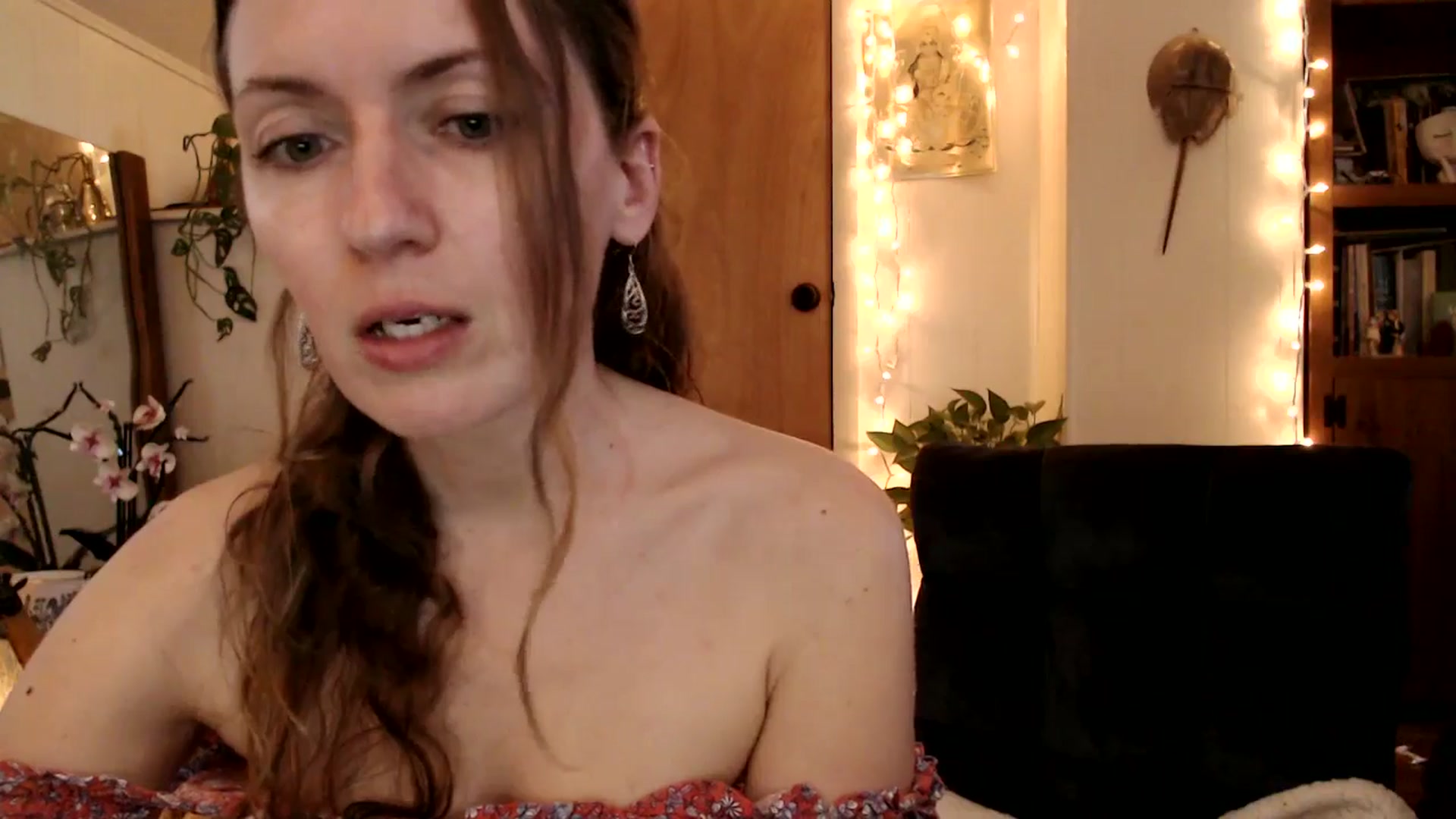 Gallery image thumbnail from WildflowerEm's myfreecams stream on, 04/04/2026, 23:02 image 8 of 20