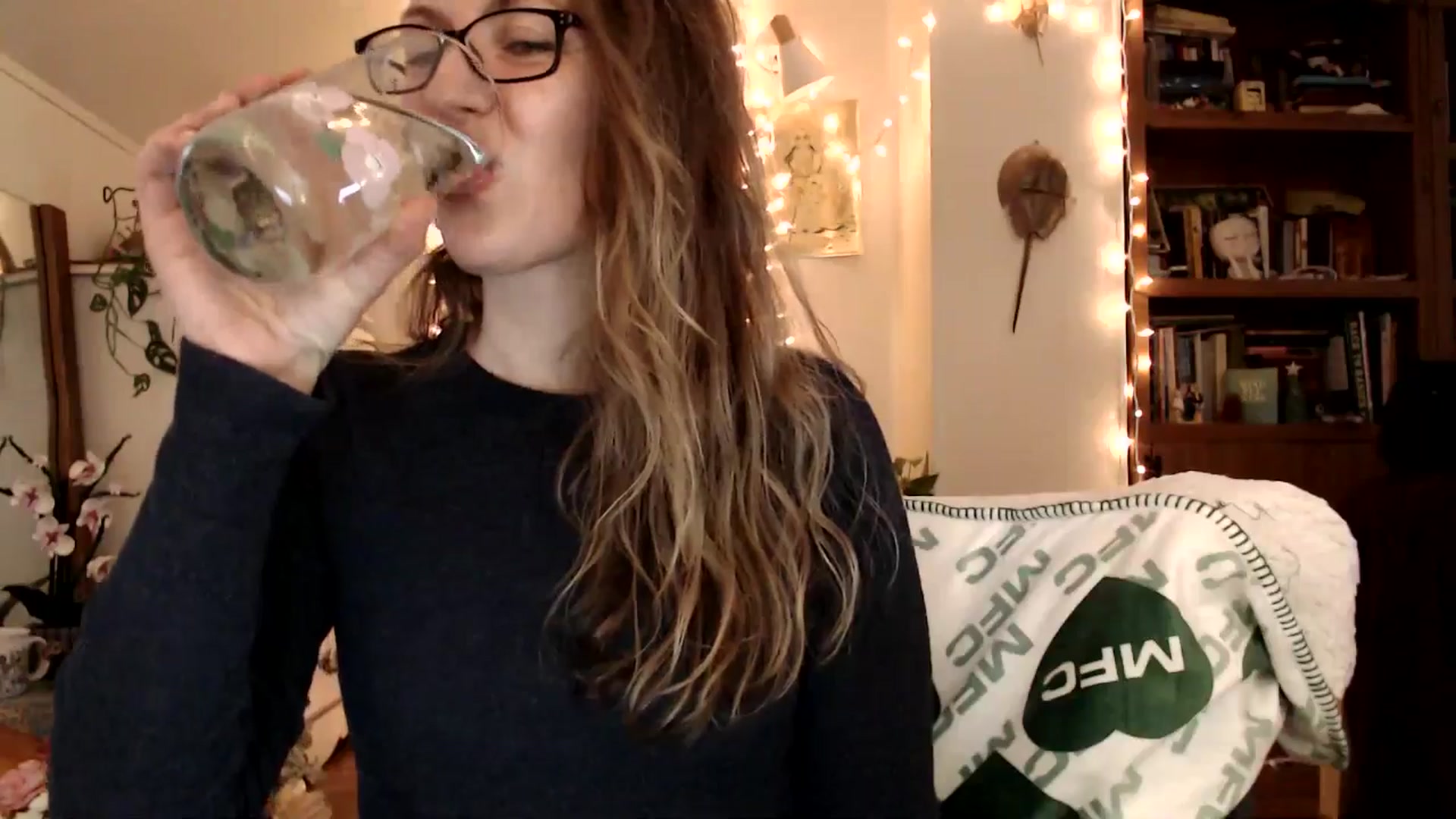 Gallery image thumbnail from WildflowerEm's myfreecams stream on, 04/22/2026, 22:13 image 10 of 20
