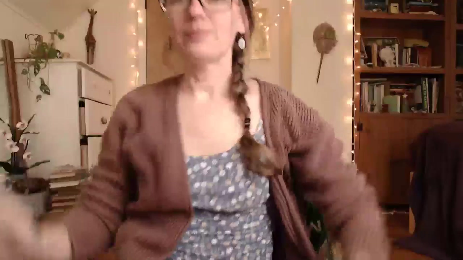 Gallery image thumbnail from WildflowerEm's myfreecams stream on, 04/29/2026, 19:15 image 3 of 20
