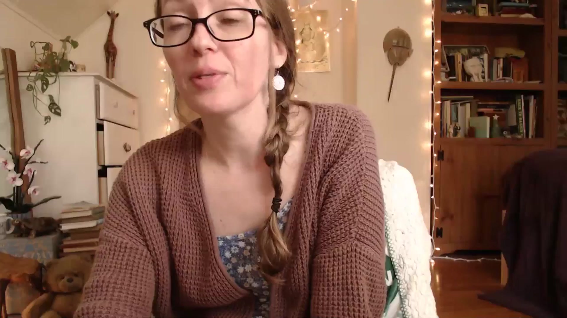 Gallery image thumbnail from WildflowerEm's myfreecams stream on, 04/29/2026, 19:15 image 4 of 20