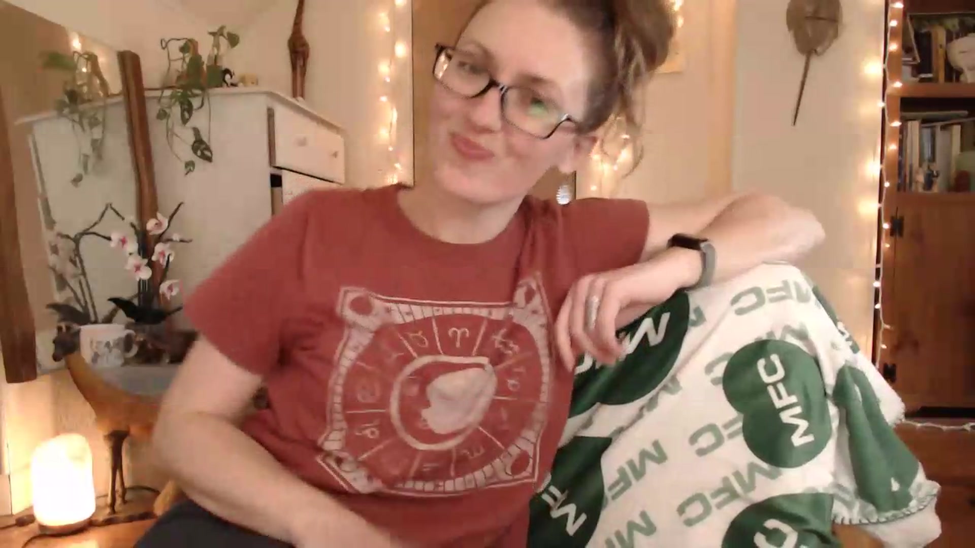Gallery image thumbnail from WildflowerEm's myfreecams stream on, 04/30/2026, 19:10 image 7 of 20