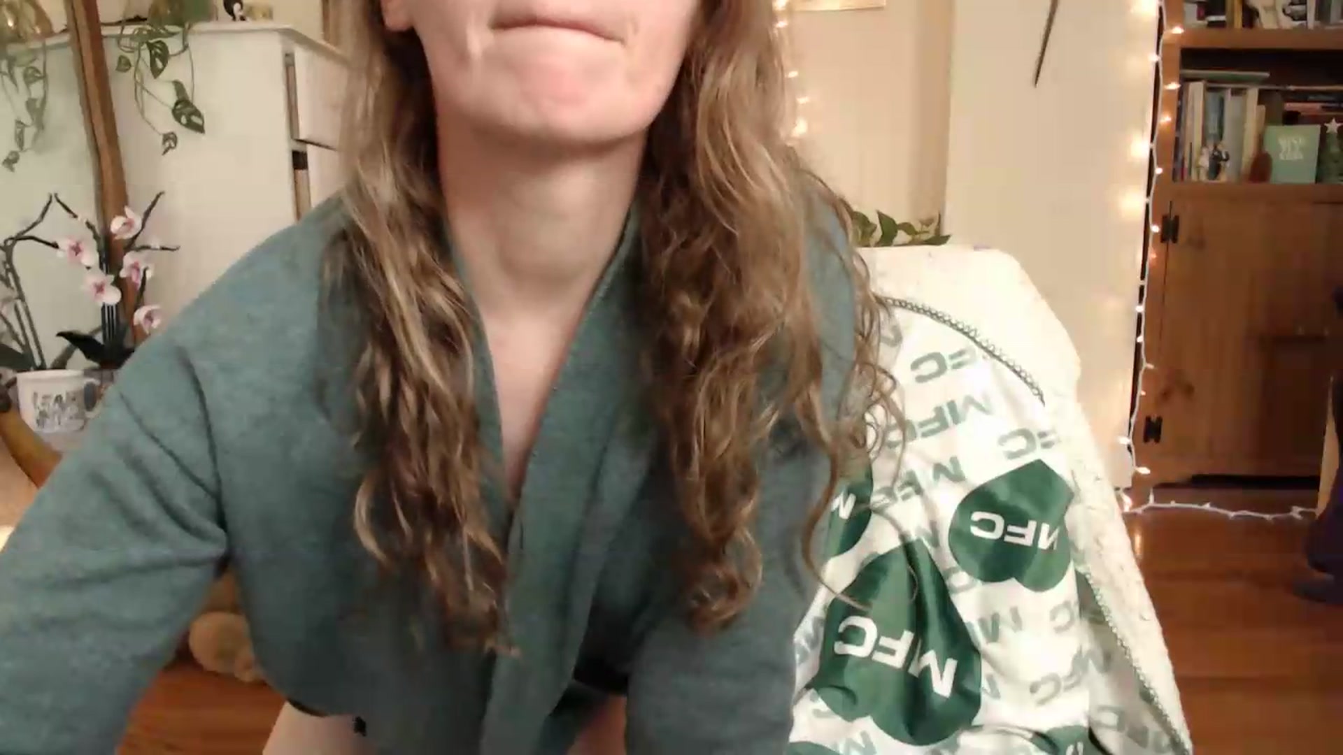 Gallery image thumbnail from WildflowerEm's myfreecams stream on, 05/13/2026, 19:05 image 6 of 20