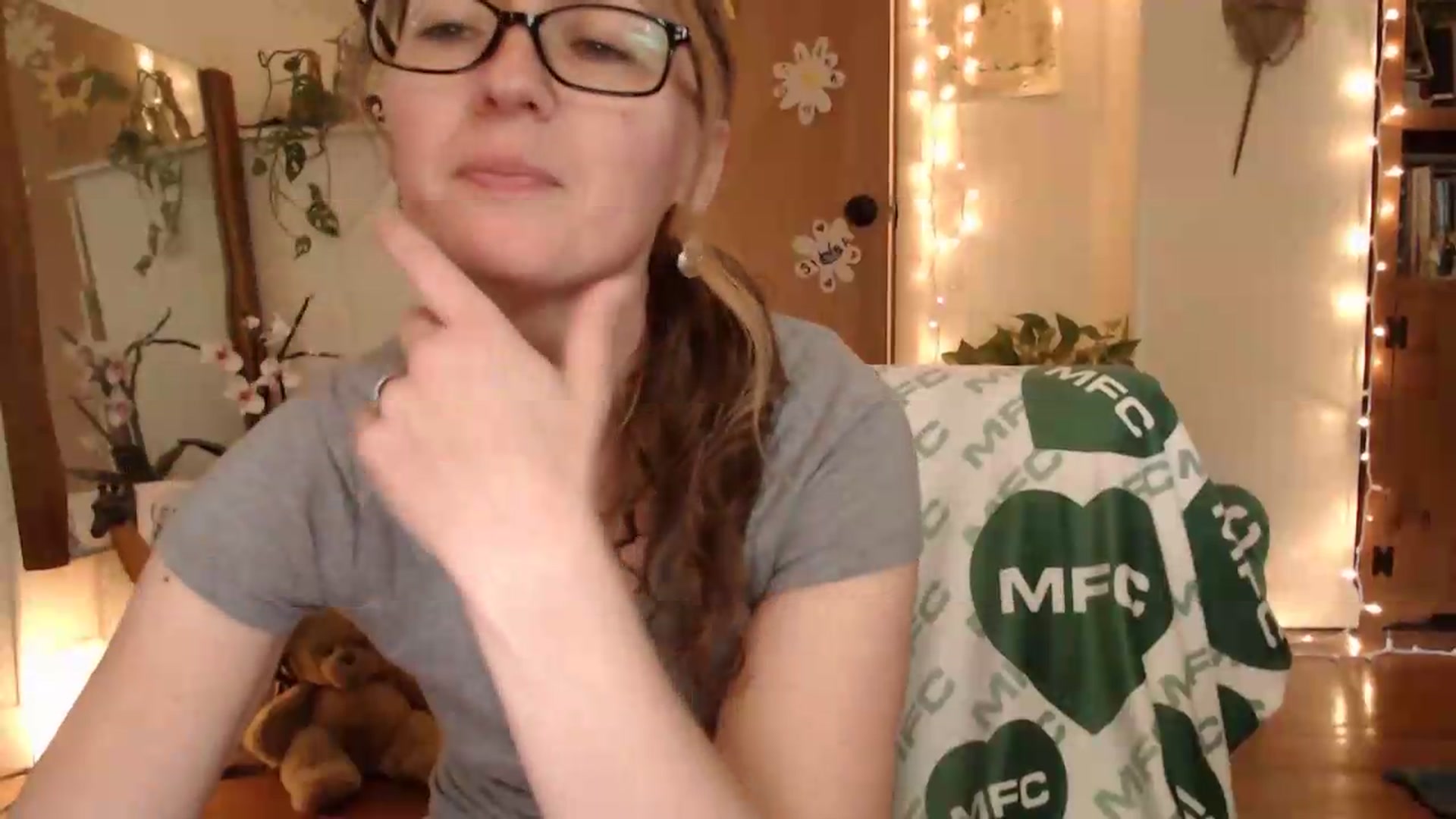 Gallery image thumbnail from WildflowerEm's myfreecams stream on, 05/15/2026, 18:49 image 11 of 20