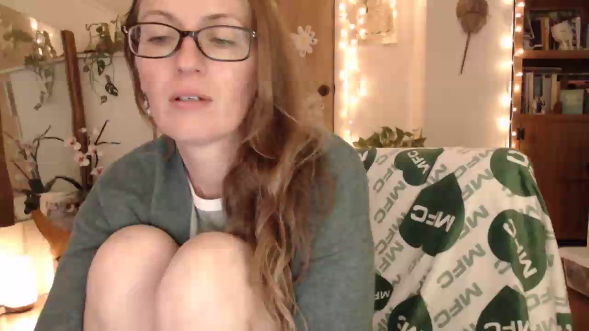 Gallery image thumbnail from WildflowerEm's myfreecams stream on, 05/24/2026, 22:42 image 6 of 20