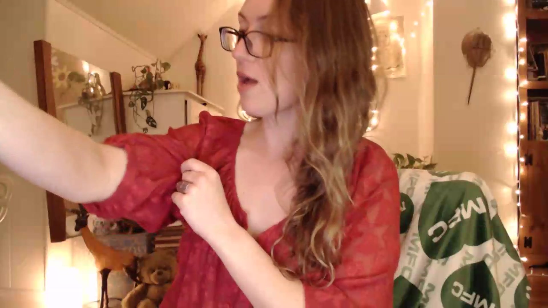 Gallery image thumbnail from WildflowerEm's myfreecams stream on, 05/31/2026, 02:08 image 6 of 20