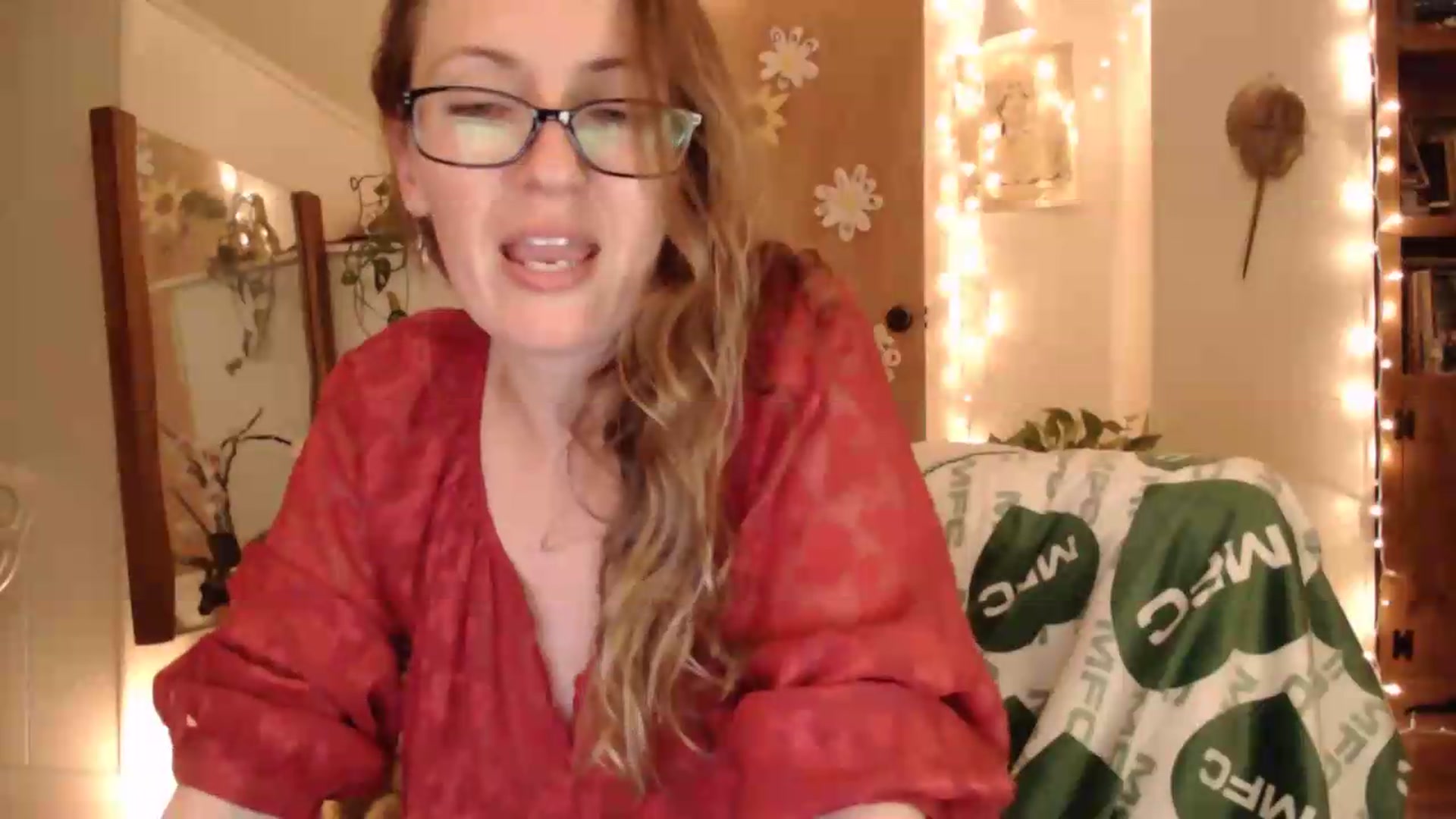 Gallery image thumbnail from WildflowerEm's myfreecams stream on, 05/31/2026, 02:08 image 5 of 20