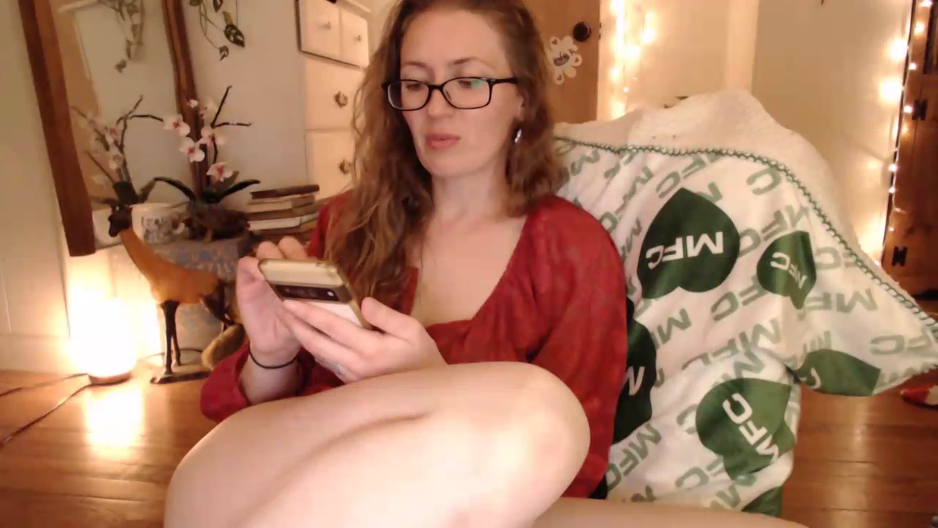 Gallery image thumbnail from WildflowerEm's myfreecams stream on, 05/31/2026, 02:08 image 14 of 20