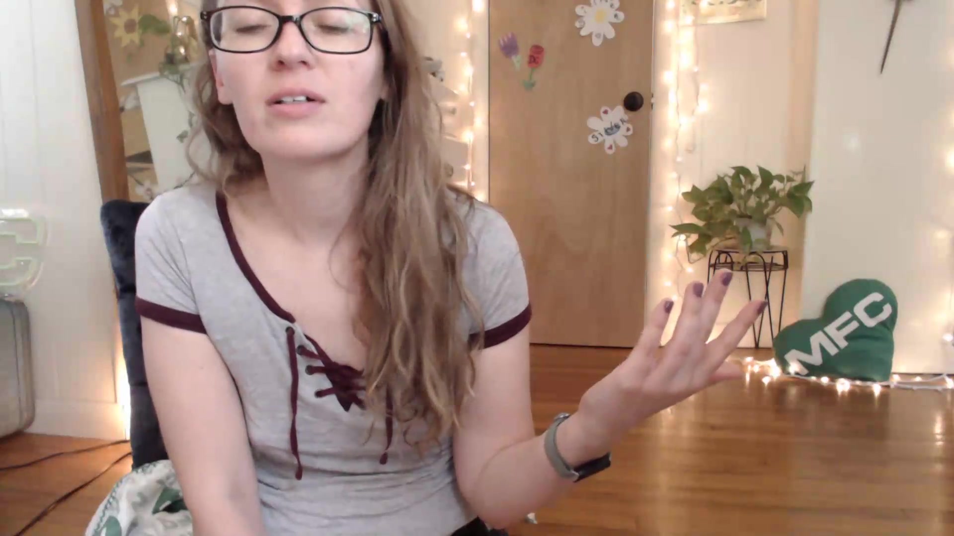 Gallery image thumbnail from WildflowerEm's myfreecams stream on, 06/05/2026, 19:23 image 7 of 20