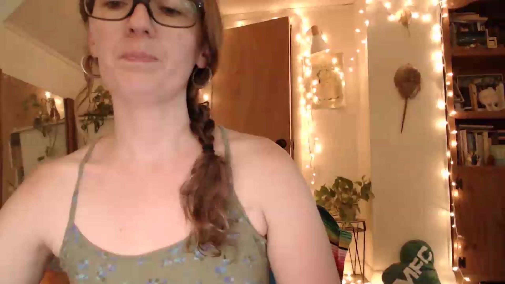 Gallery image thumbnail from WildflowerEm's myfreecams stream on, 07/31/2026, 20:54 image 3 of 20