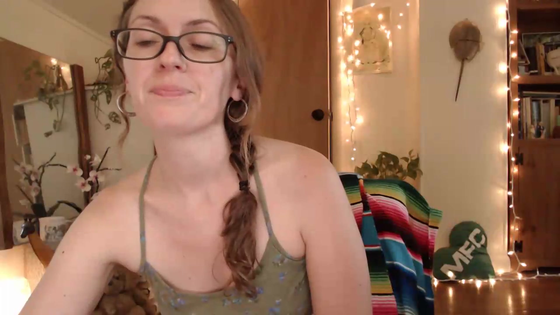 Gallery image thumbnail from WildflowerEm's myfreecams stream on, 07/31/2026, 20:54 image 7 of 20