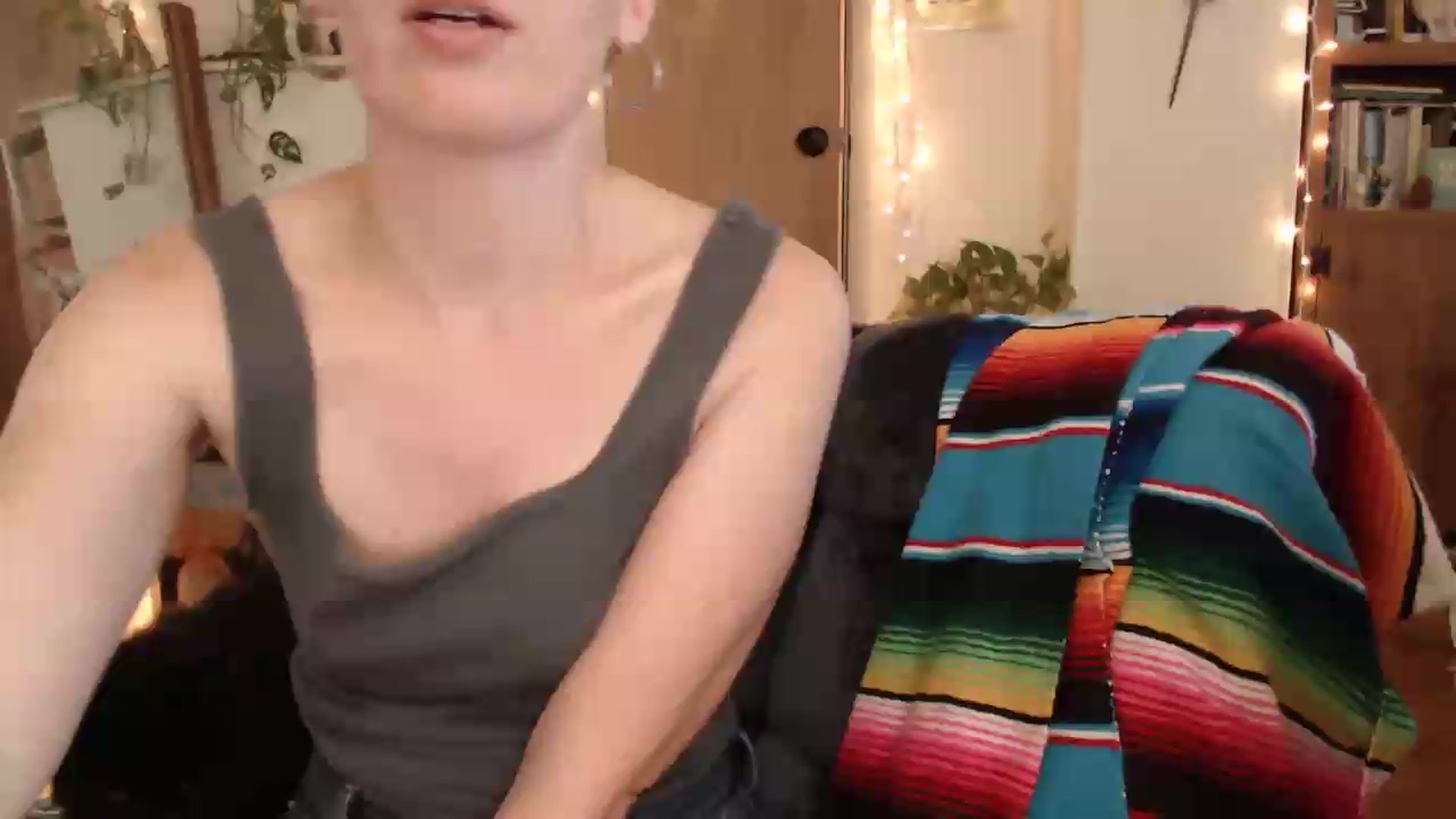 Gallery image thumbnail from WildflowerEm's myfreecams stream on, 08/05/2026, 17:36 image 1 of 20