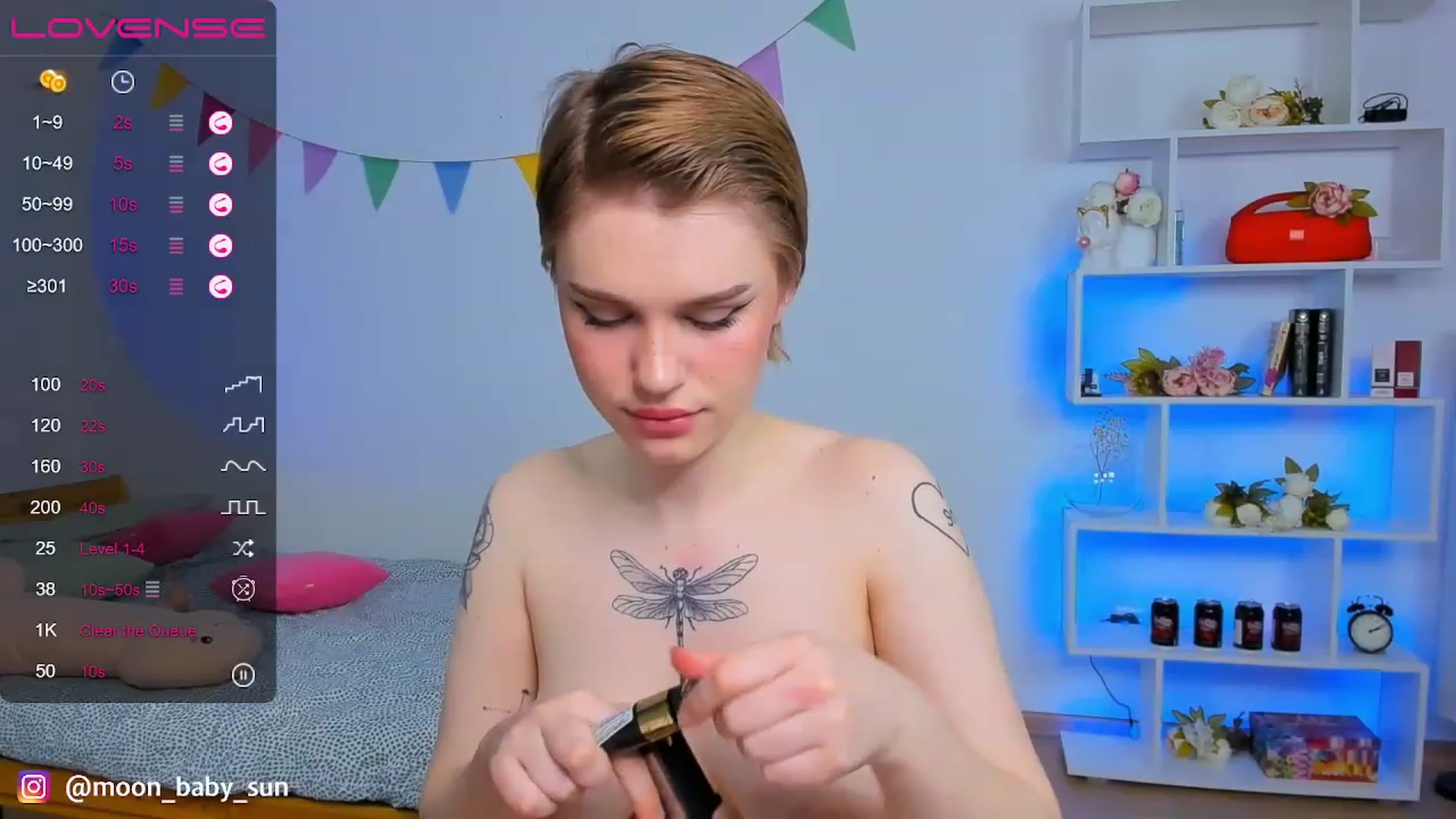 Gallery image thumbnail from WilsonViolet's myfreecams stream on, 11/18/2022, 09:11 image 18 of 20