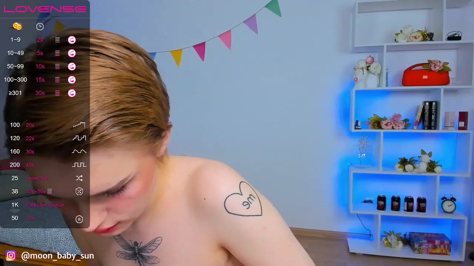 Gallery image thumbnail from WilsonViolet's myfreecams stream on, 11/18/2022, 09:46 image 8 of 20