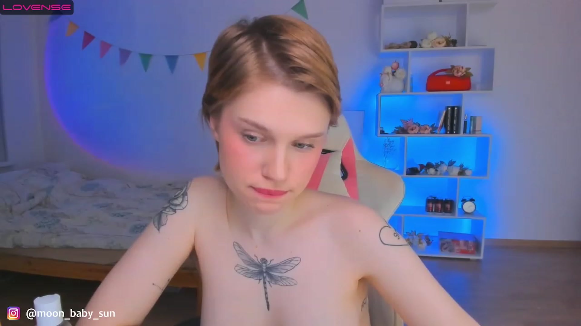 Gallery image thumbnail from WilsonViolet's myfreecams stream on, 01/10/2023, 09:42 image 17 of 20