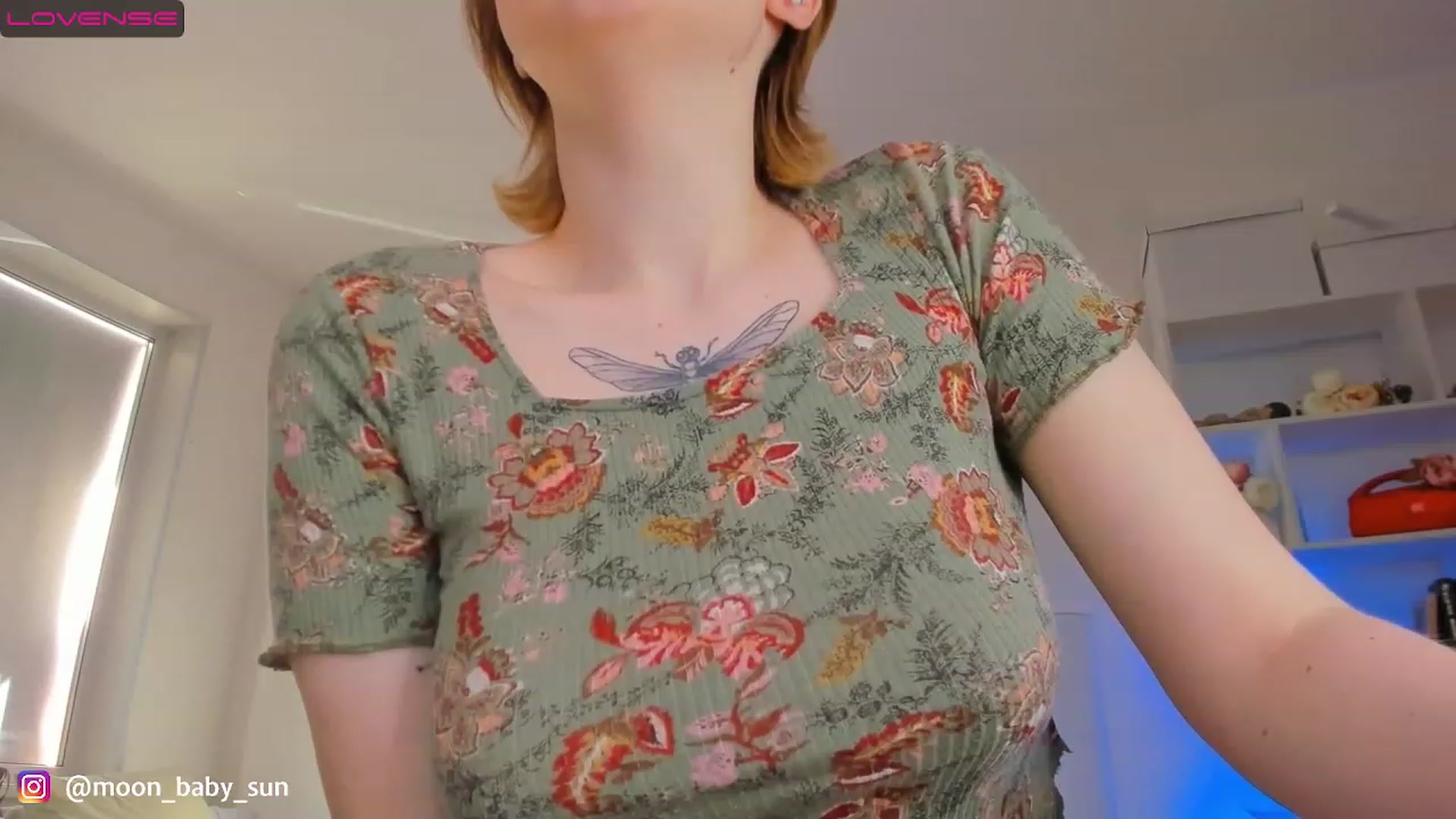 Gallery image thumbnail from WilsonViolet's myfreecams stream on, 02/27/2023, 09:06 image 5 of 20