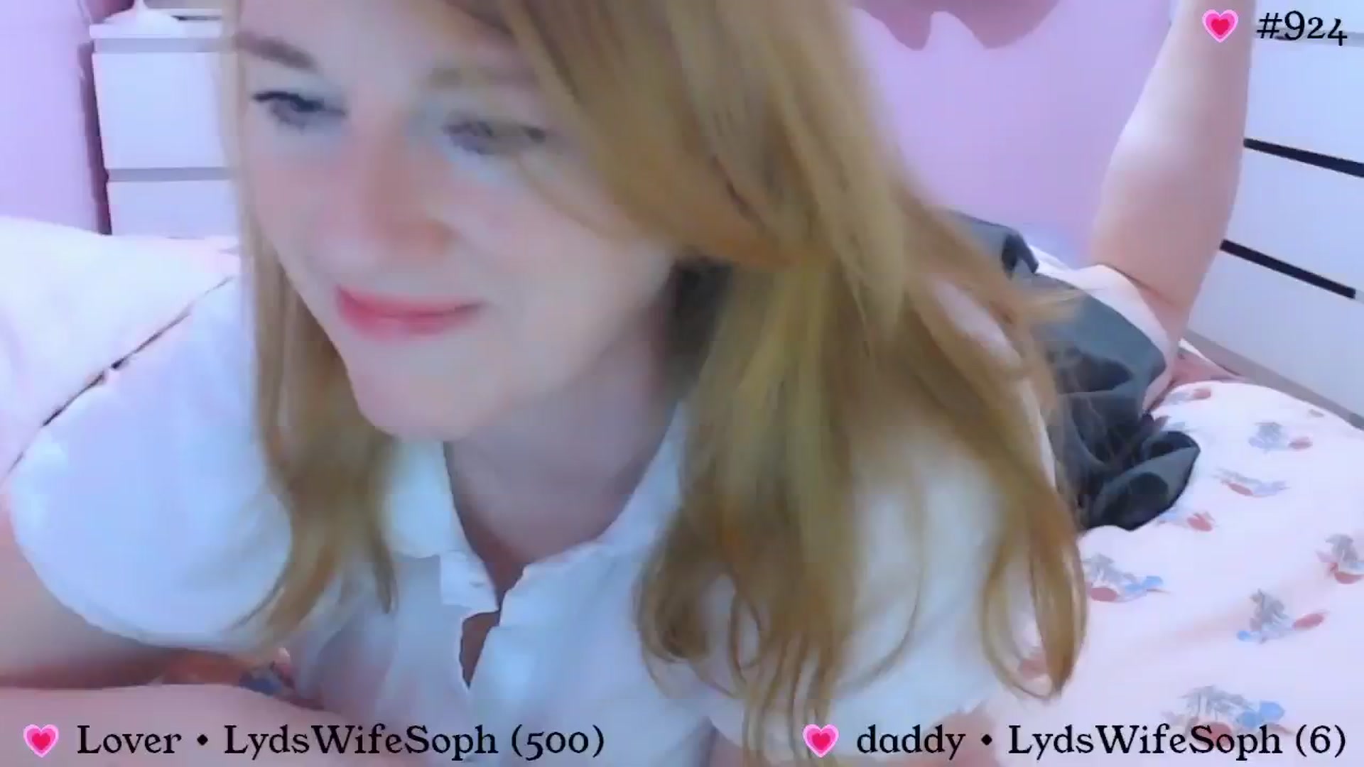 Gallery image thumbnail from WindUpDoll's myfreecams stream on, 11/05/2024, 22:14 image 17 of 20