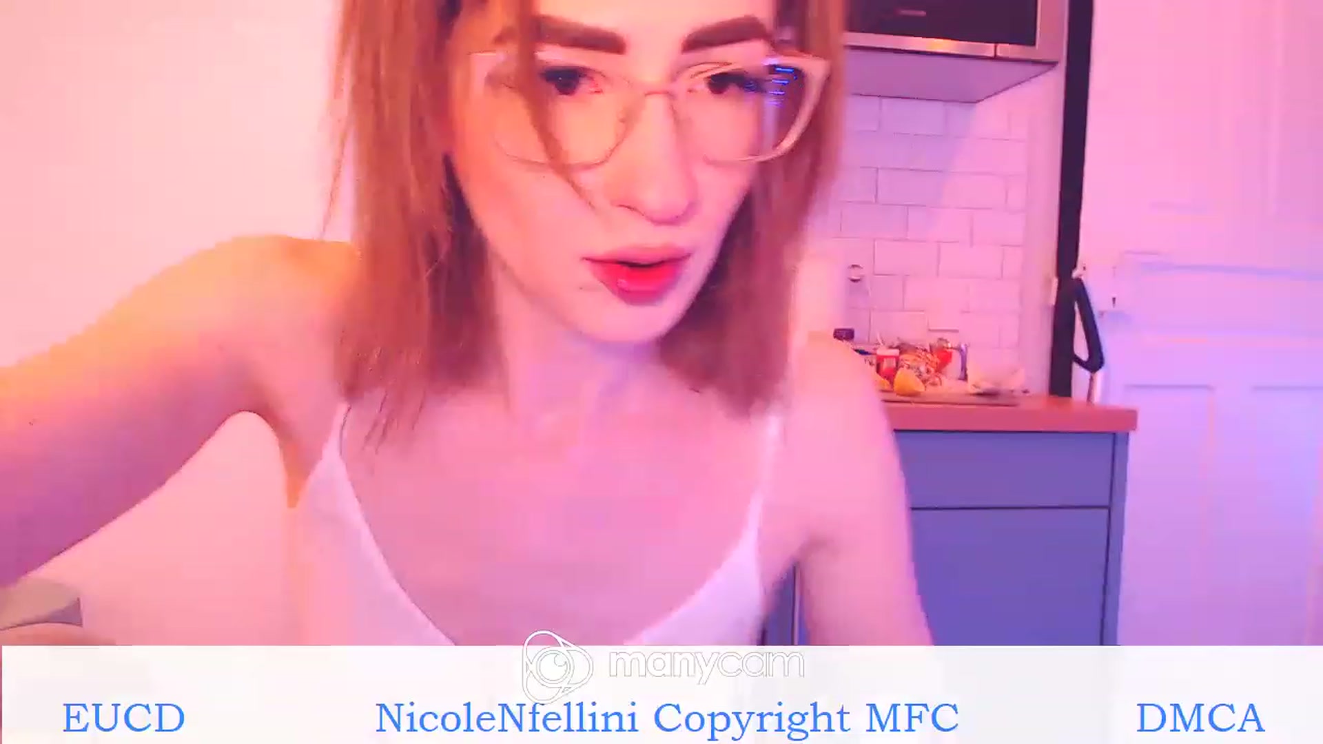 Gallery image thumbnail from Wine_in_jimmy's myfreecams stream on, 11/20/2022, 04:20 image 9 of 20