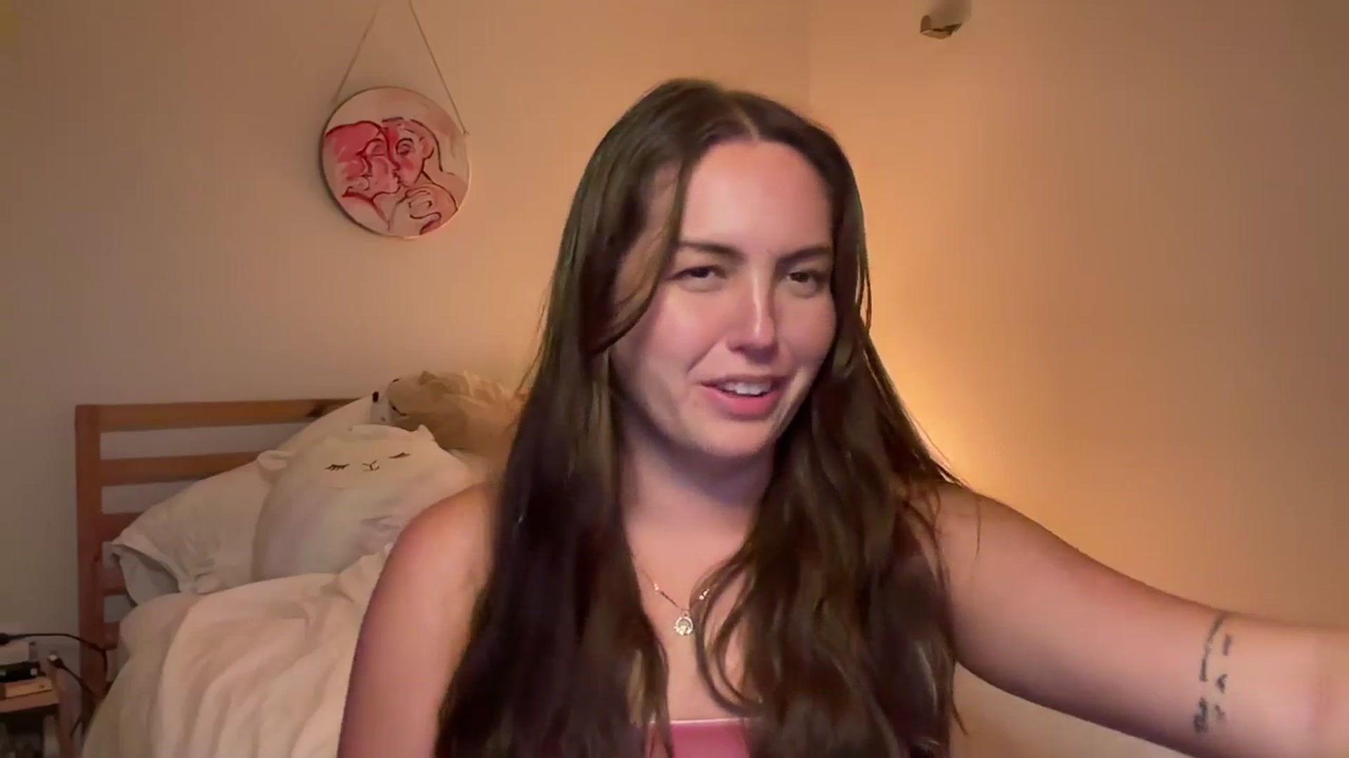 Gallery image thumbnail from Winnejade's myfreecams stream on, 08/24/2023, 03:58 image 13 of 20