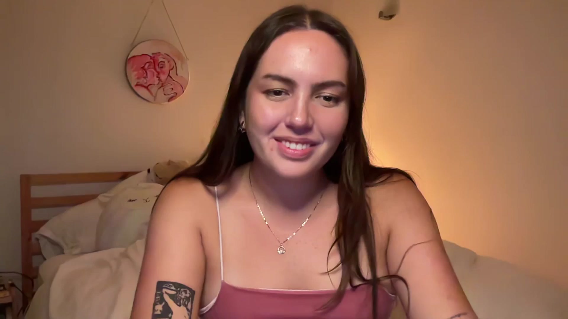 Gallery image thumbnail from Winnejade's myfreecams stream on, 08/24/2023, 03:58 image 17 of 20