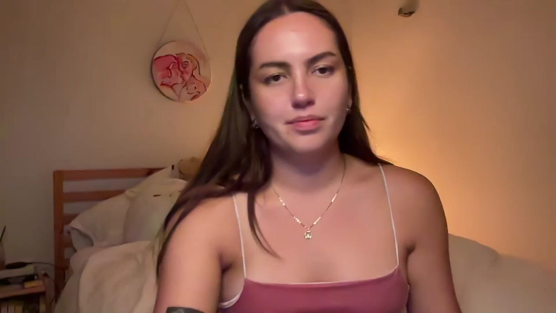 Gallery image thumbnail from Winnejade's myfreecams stream on, 08/24/2023, 03:58 image 16 of 20
