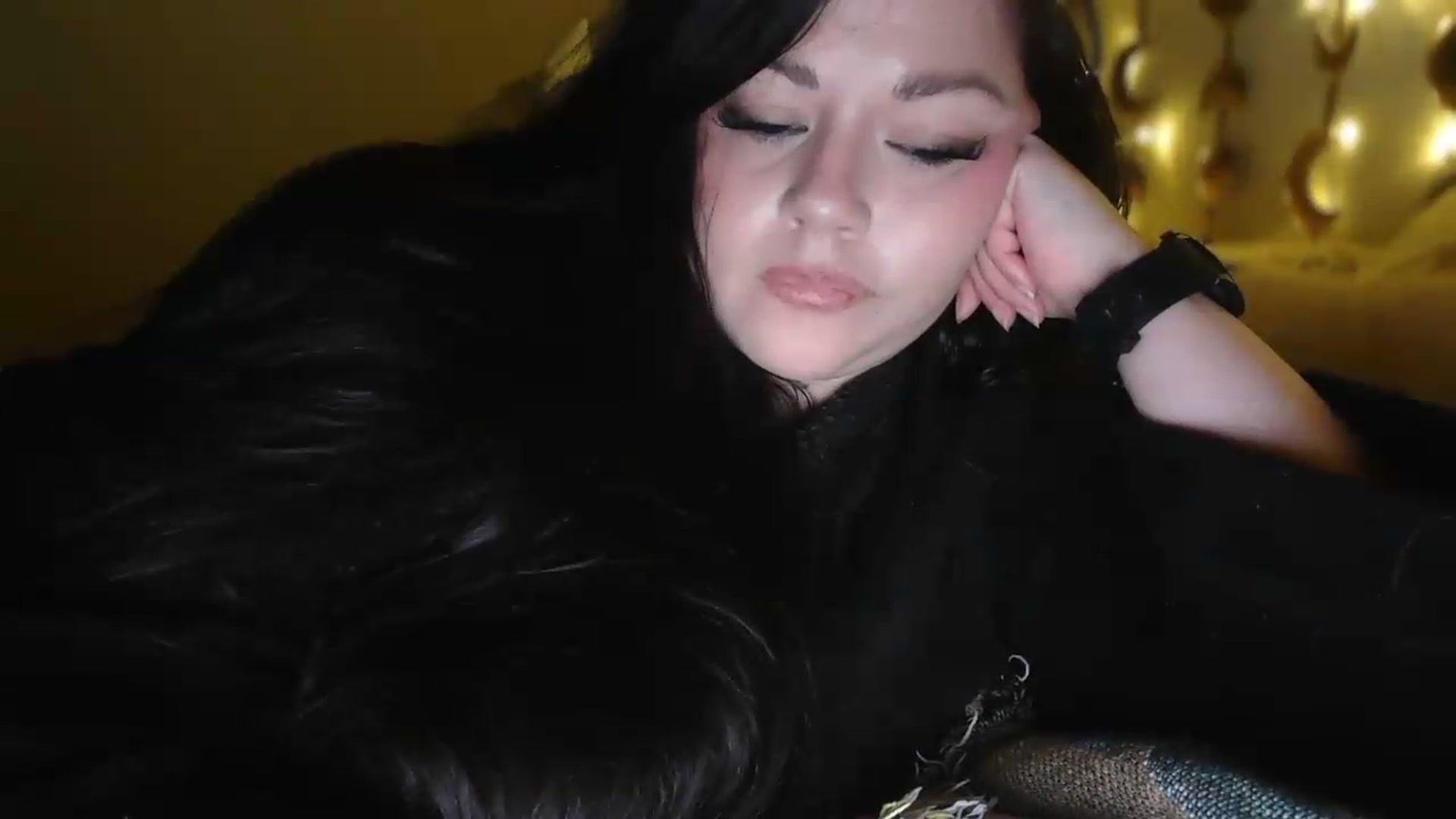 Gallery image thumbnail from Winter's myfreecams stream on, 06/27/2026, 04:34 image 8 of 20