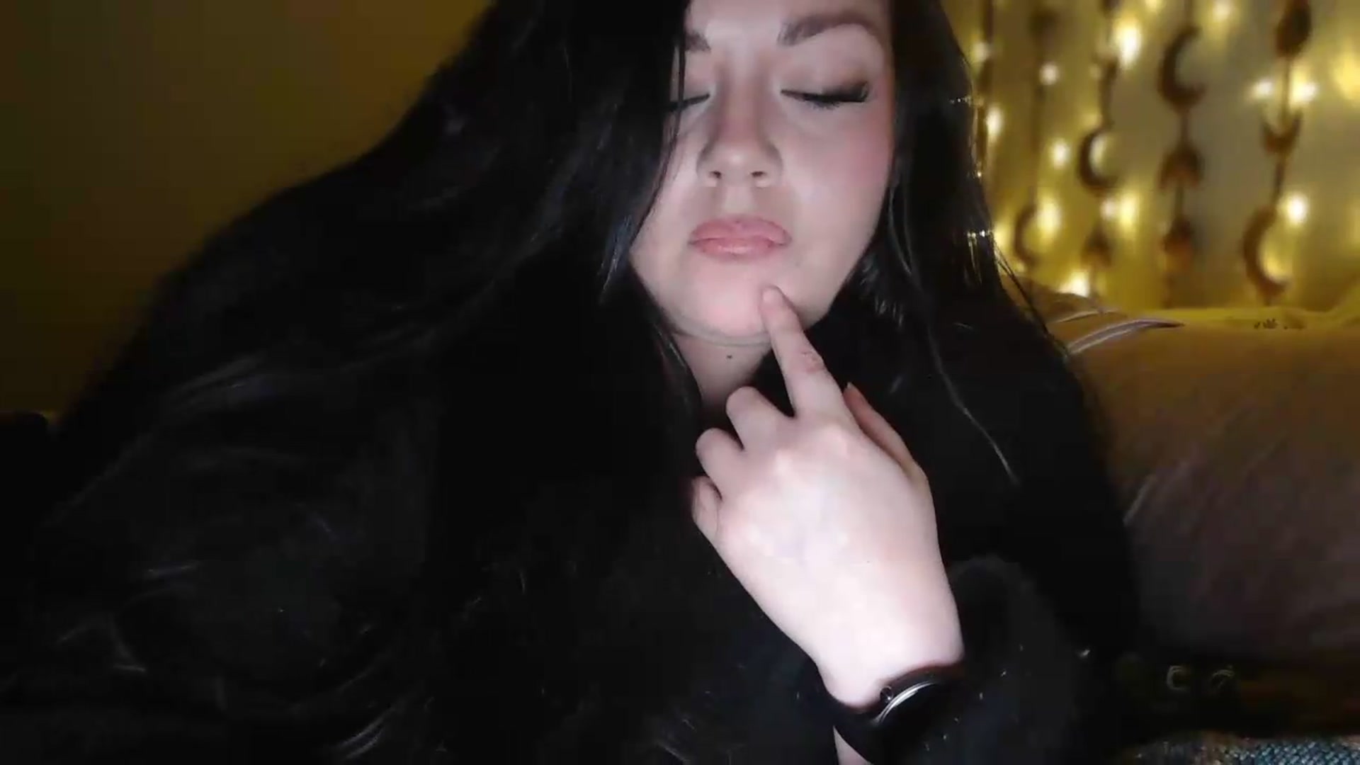 Gallery image thumbnail from Winter's myfreecams stream on, 06/27/2026, 04:34 image 3 of 20