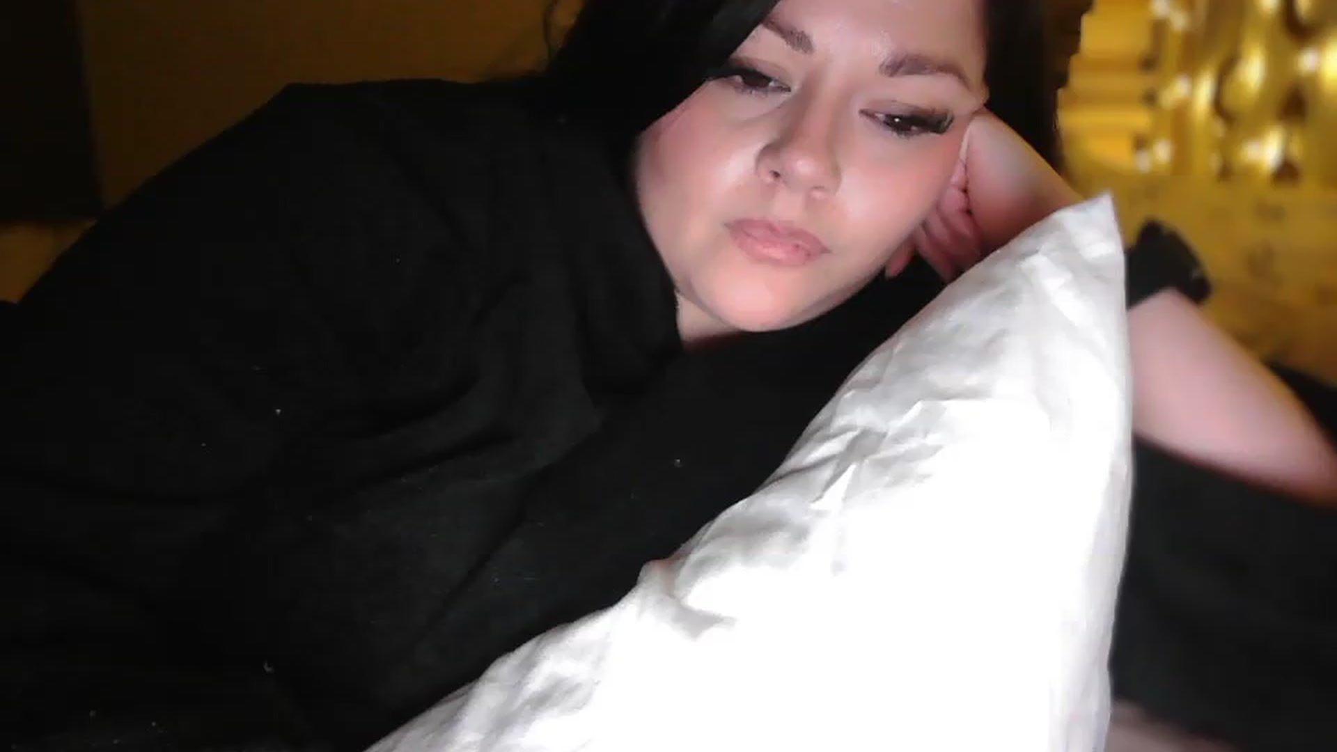 Gallery image thumbnail from Winter's myfreecams stream on, 06/27/2026, 06:31 image 20 of 20