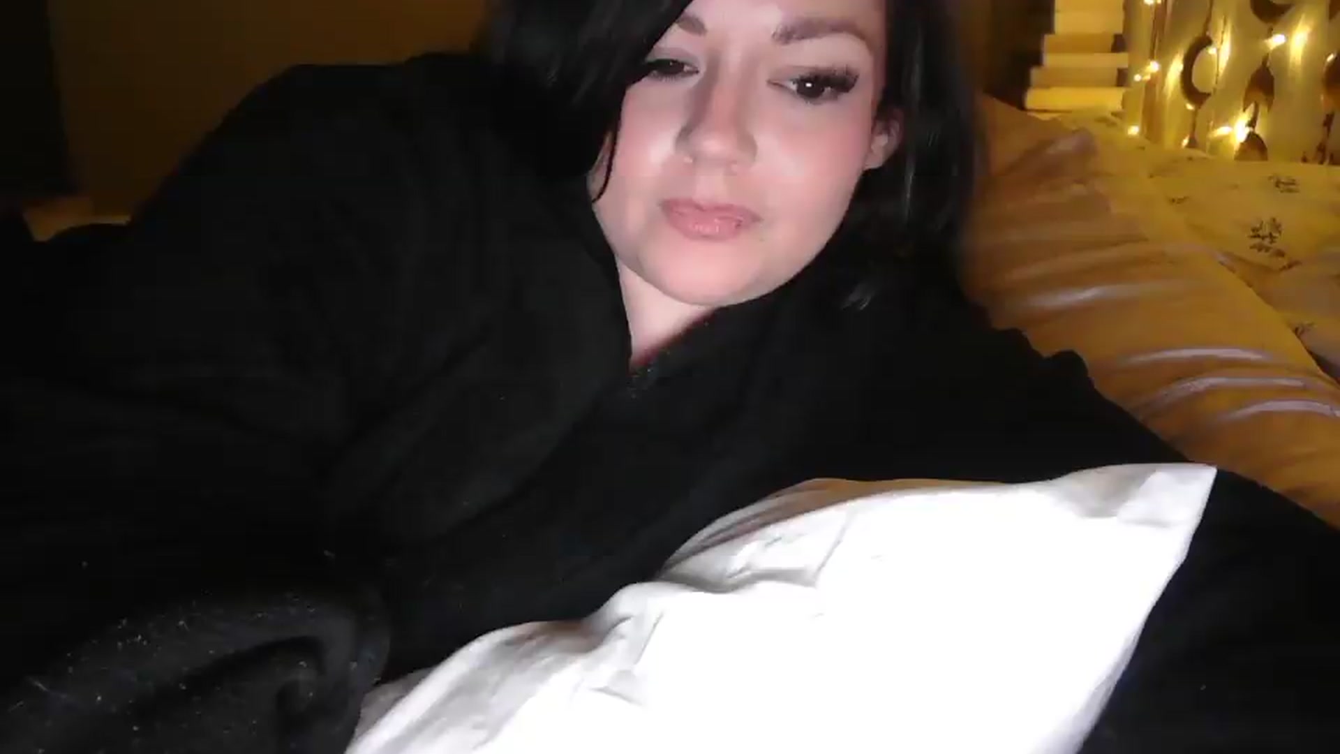 Gallery image thumbnail from Winter's myfreecams stream on, 06/27/2026, 06:31 image 4 of 20