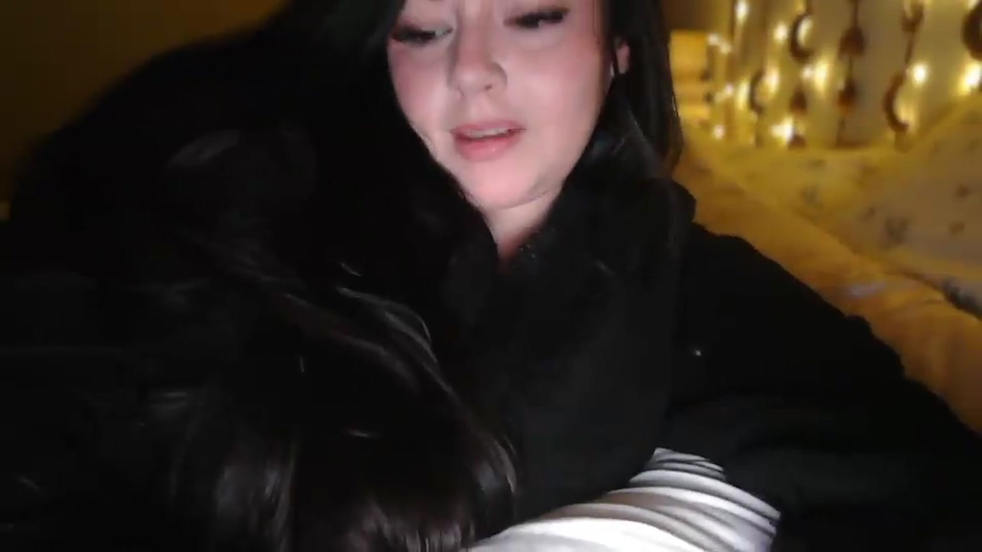 Gallery image thumbnail from Winter's myfreecams stream on, 06/27/2026, 06:31 image 6 of 20