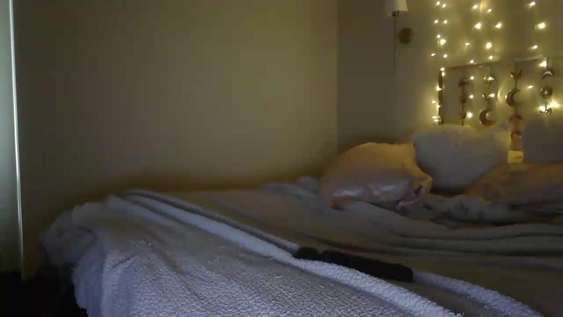 Gallery image thumbnail from Winter's myfreecams stream on, 07/23/2026, 20:48 image 16 of 20