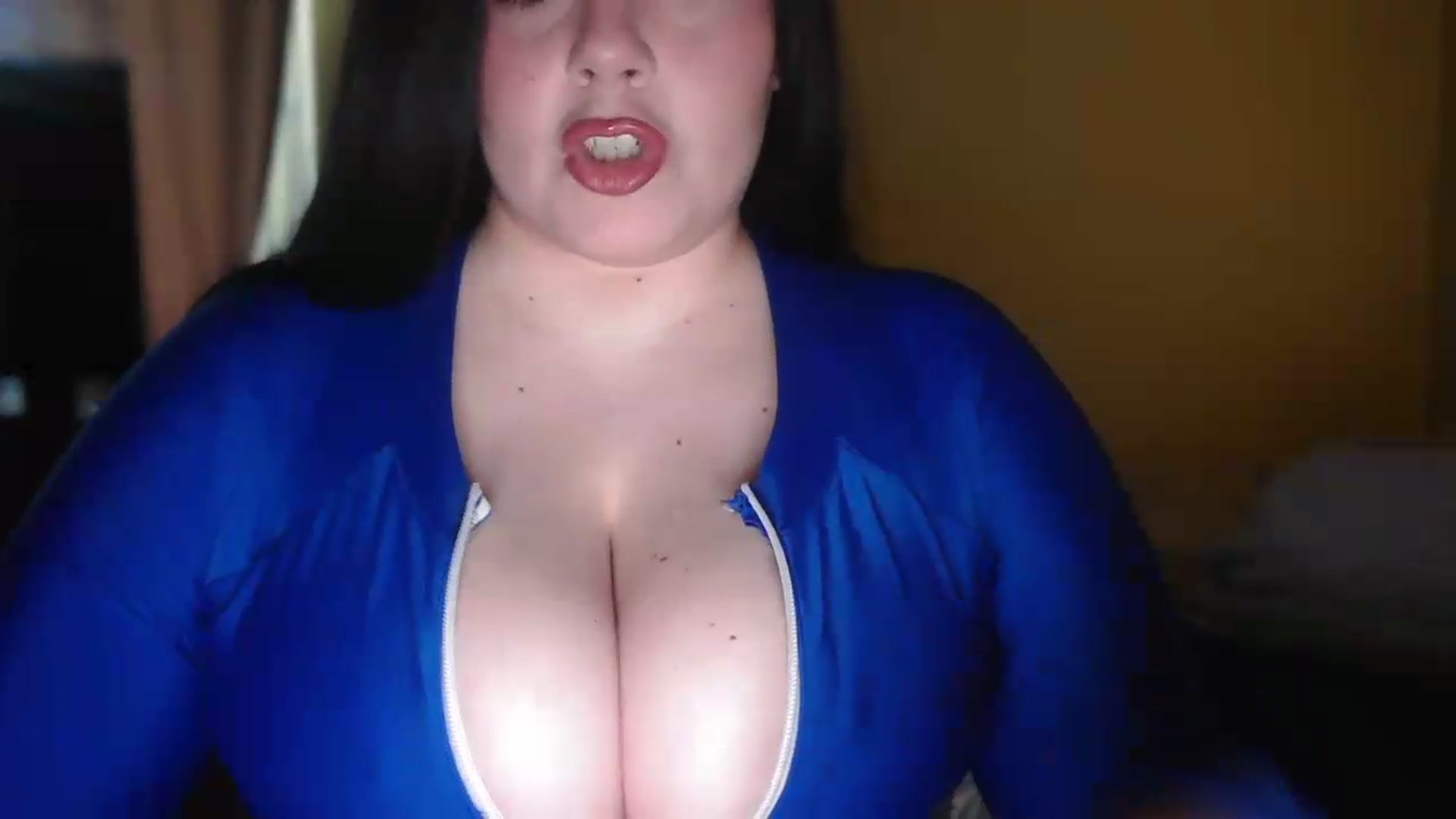 Gallery image thumbnail from Winter's myfreecams stream on, 07/30/2026, 22:29 image 18 of 20