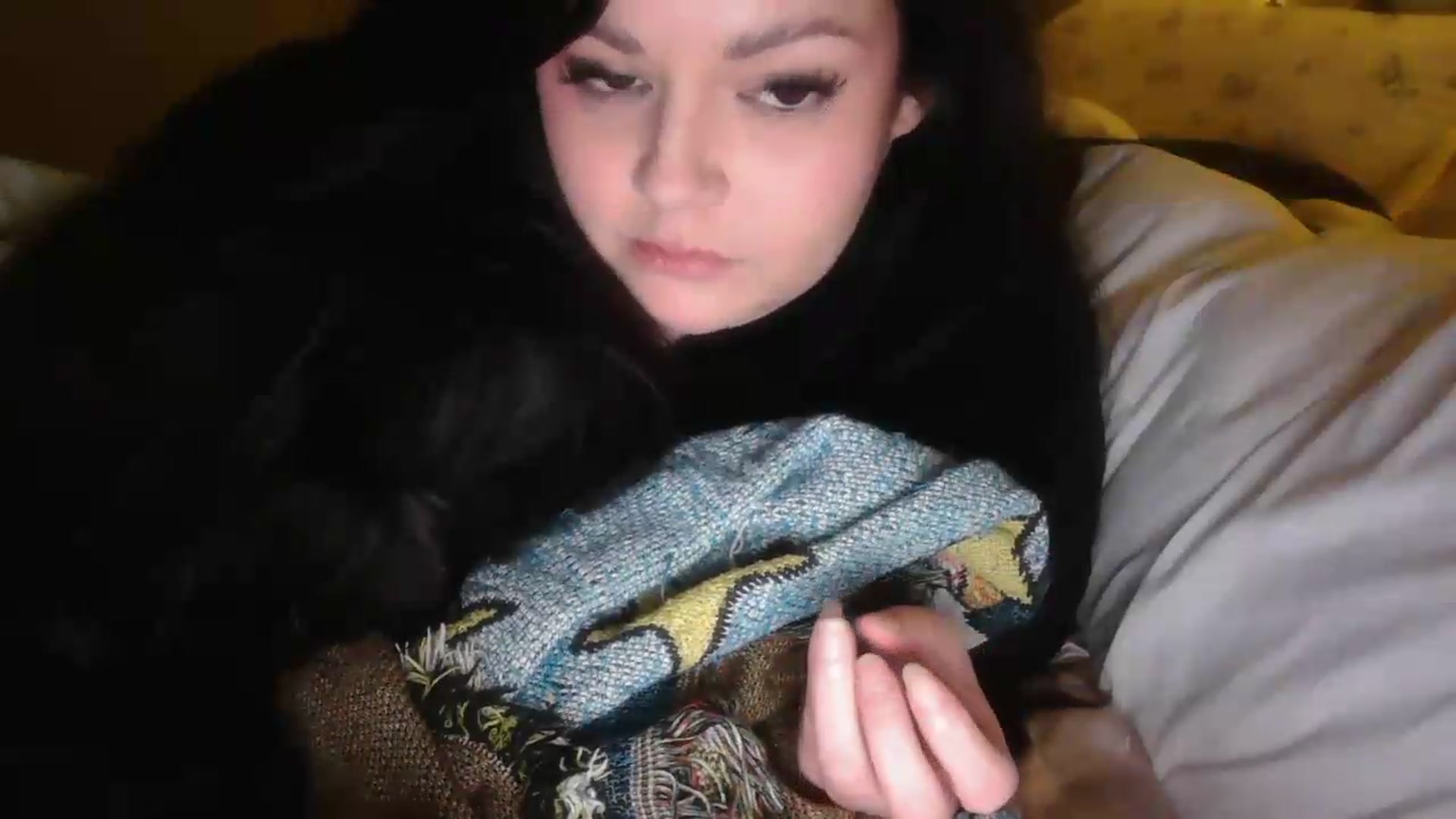 Gallery image thumbnail from Winter's myfreecams stream on, 08/06/2026, 05:43 image 17 of 20