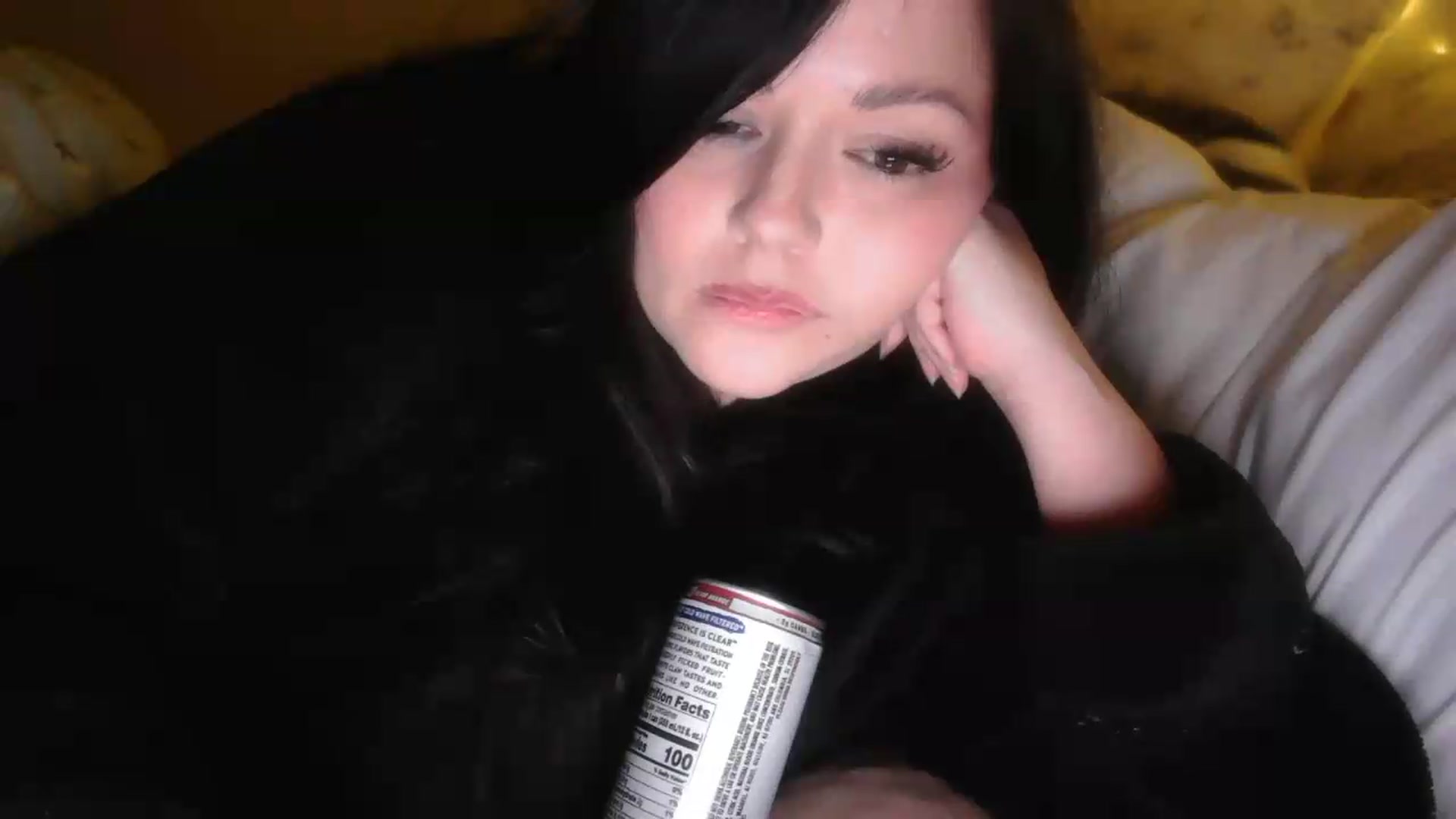 Gallery image thumbnail from Winter's myfreecams stream on, 08/06/2026, 05:43 image 2 of 20