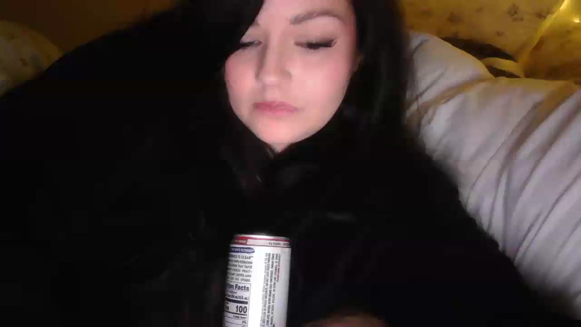 Gallery image thumbnail from Winter's myfreecams stream on, 08/06/2026, 05:43 image 1 of 20
