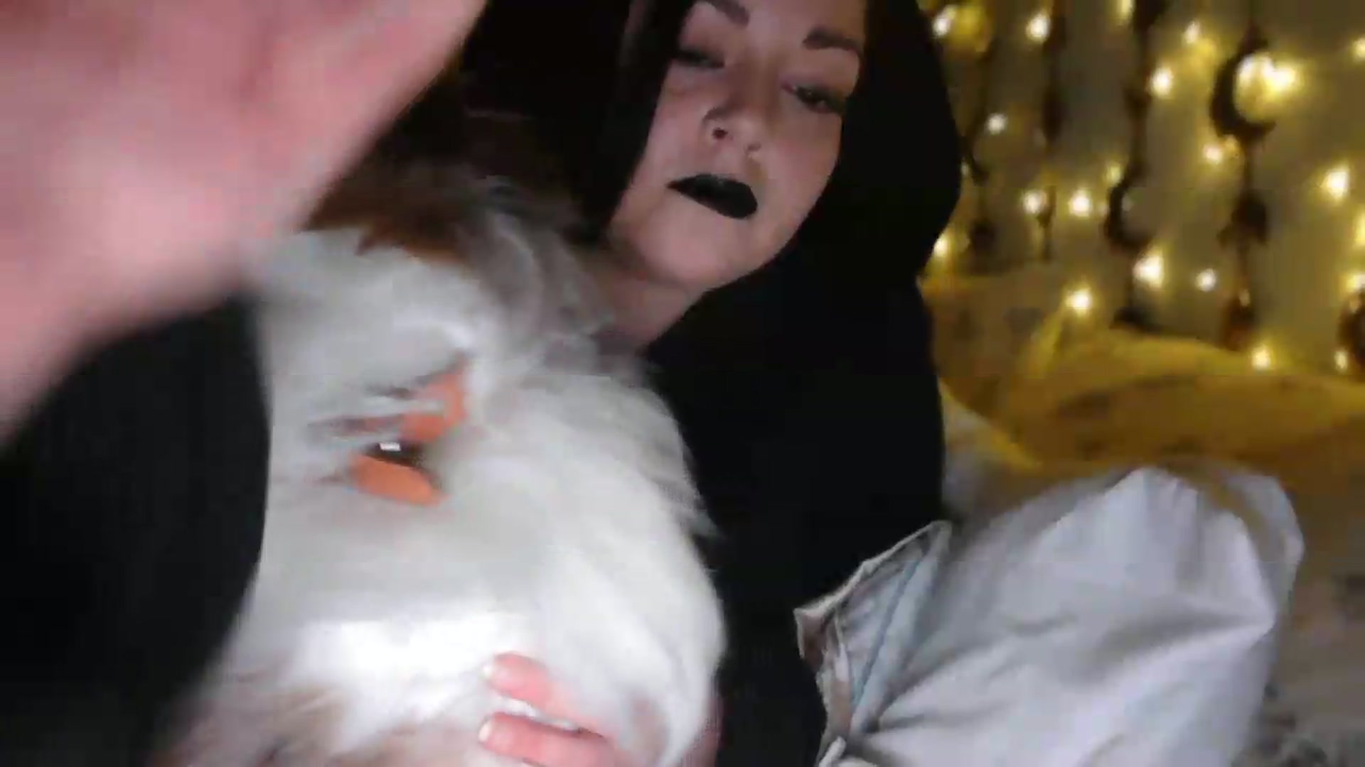 Gallery image thumbnail from Winter's myfreecams stream on, 08/24/2026, 06:53 image 16 of 20