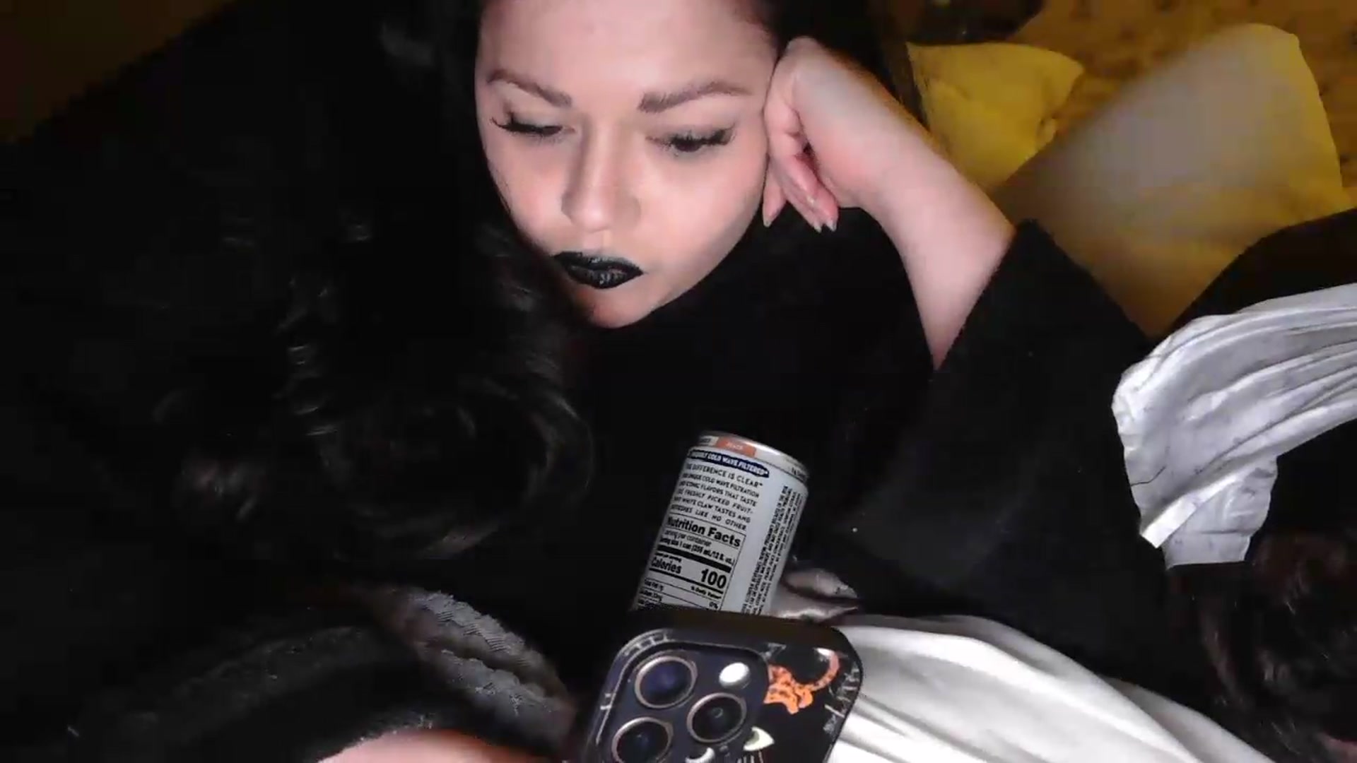 Gallery image thumbnail from Winter's myfreecams stream on, 08/24/2026, 08:45 image 3 of 20