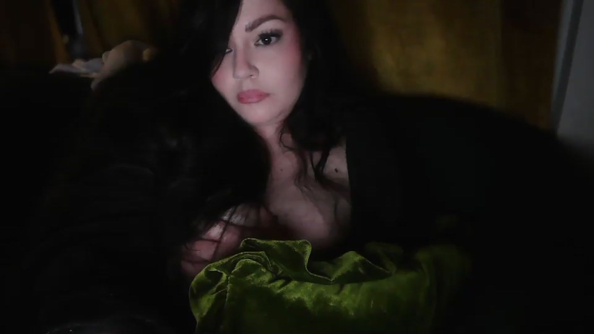 Gallery image thumbnail from Winter's myfreecams stream on, 09/07/2026, 04:58 image 10 of 20