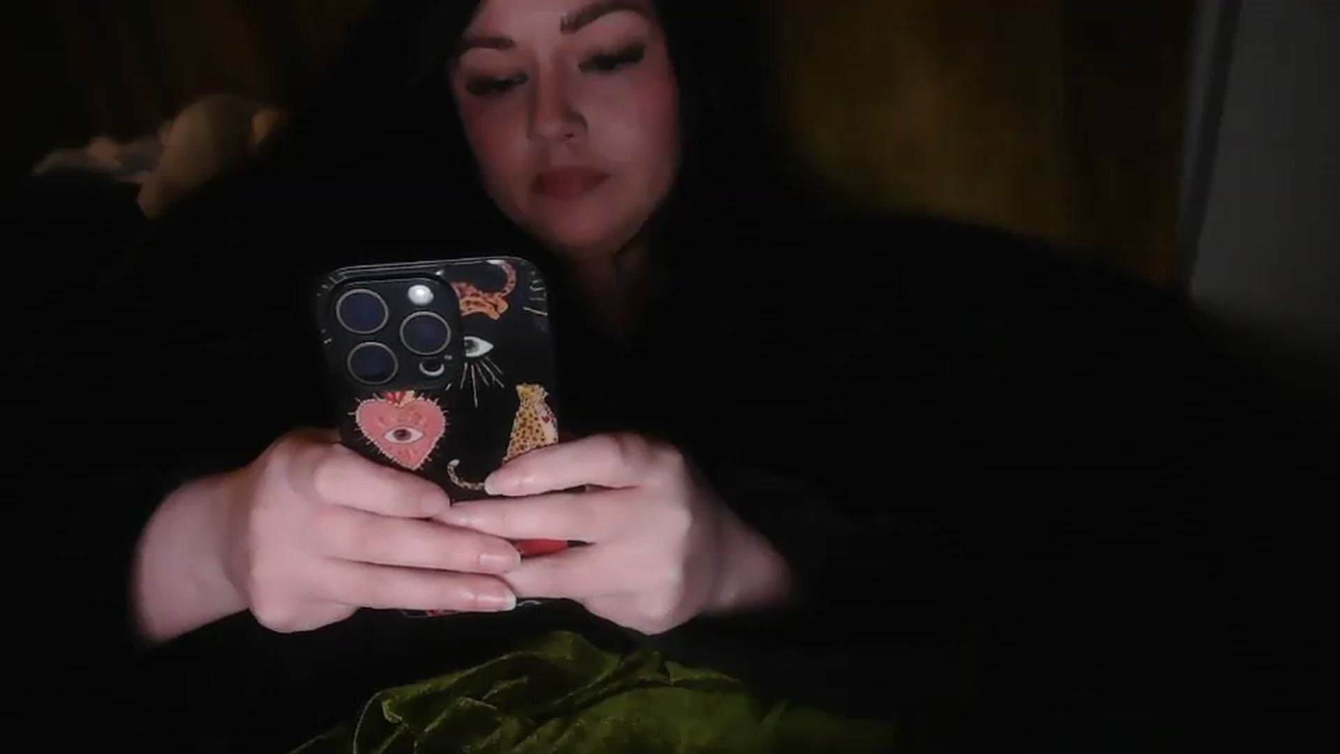 Gallery image thumbnail from Winter's myfreecams stream on, 09/07/2026, 04:58 image 5 of 20