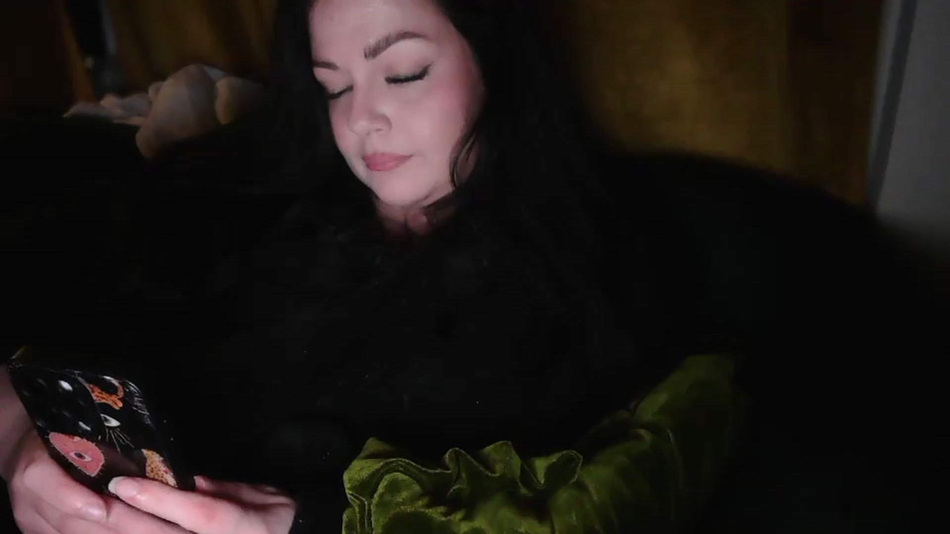 Gallery image thumbnail from Winter's myfreecams stream on, 09/07/2026, 04:58 image 12 of 20