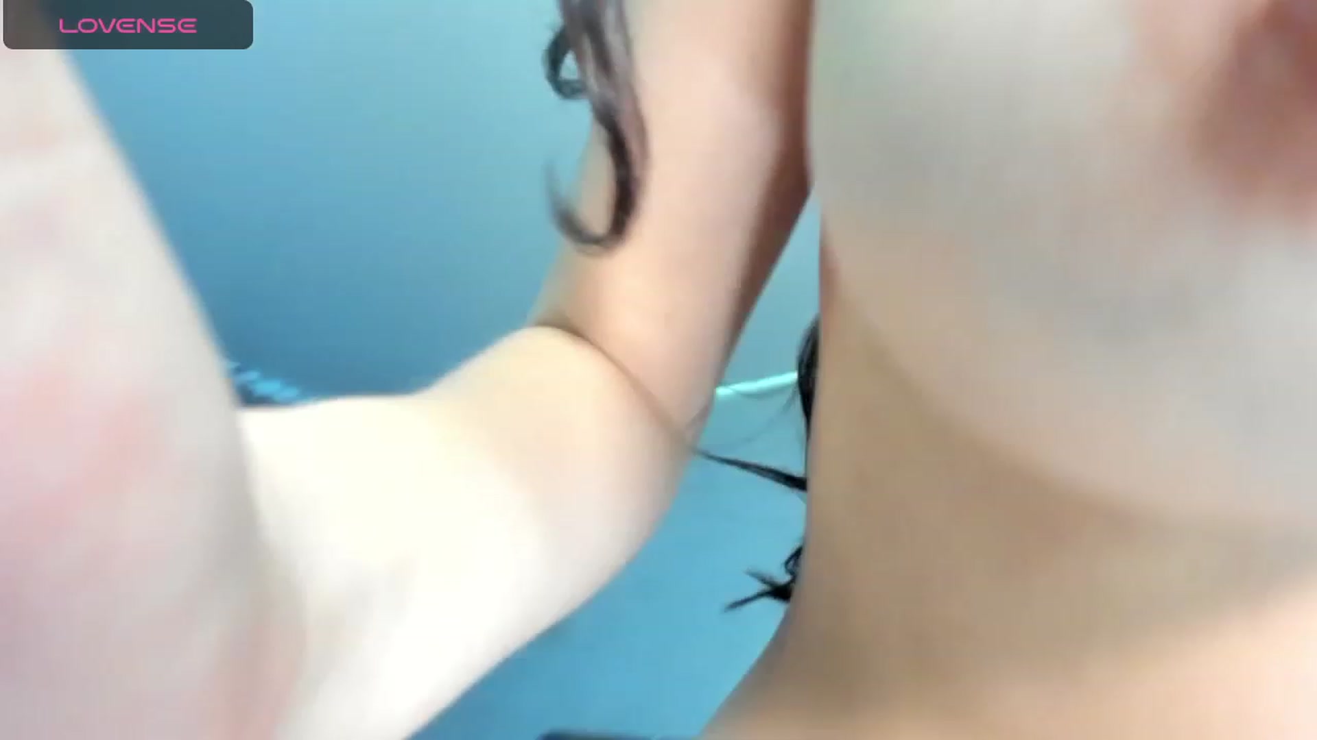 Gallery image thumbnail from WinterGirl's myfreecams stream on, 12/18/2023, 21:20 image 18 of 20