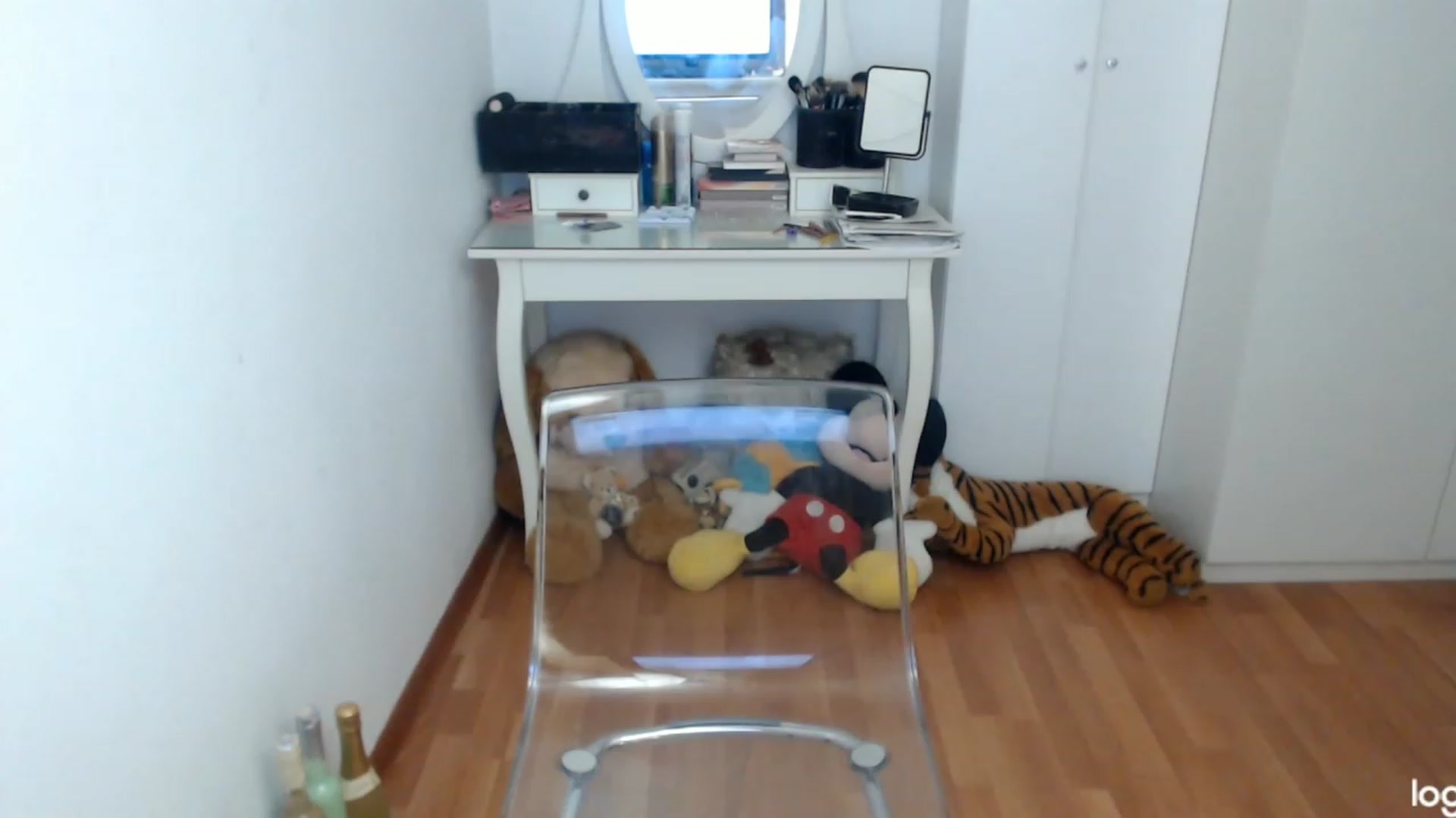 Gallery image thumbnail from WinterJewel's myfreecams stream on, 12/09/2023, 08:32 image 6 of 20