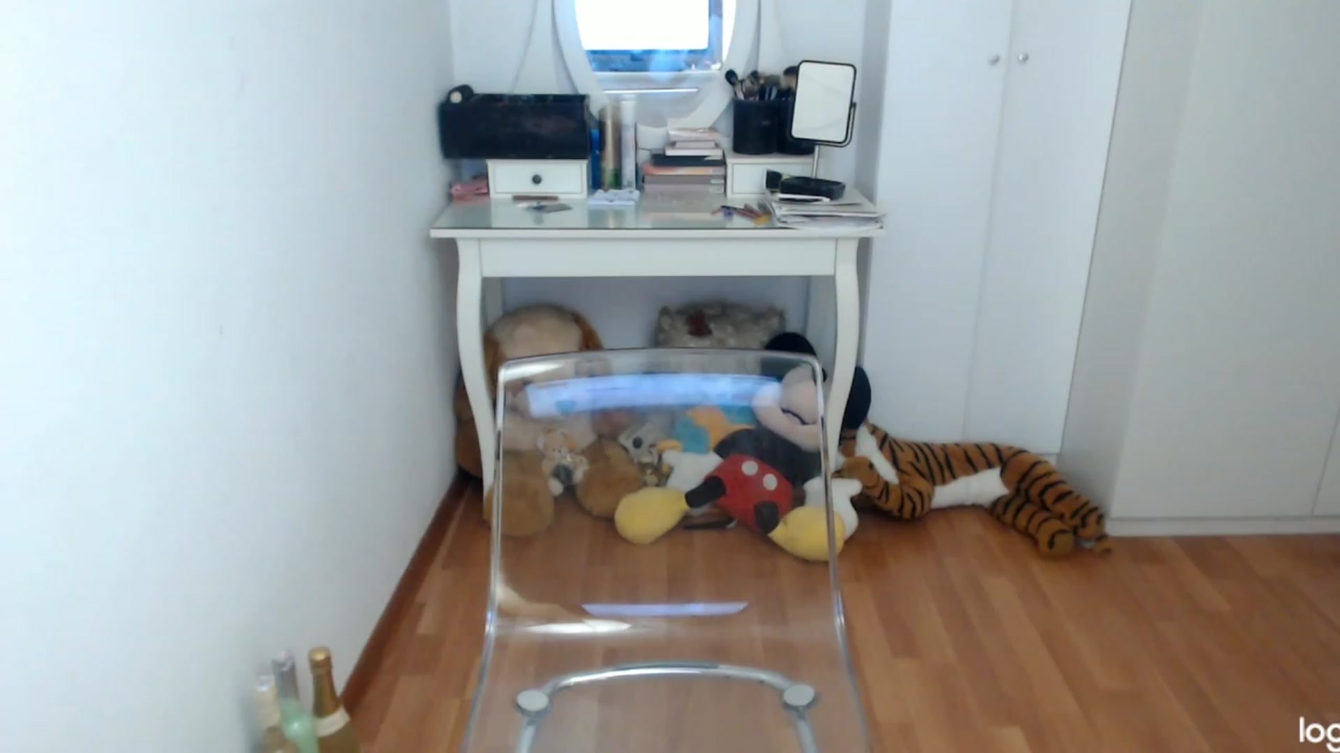 Gallery image thumbnail from WinterJewel's myfreecams stream on, 12/09/2023, 08:32 image 7 of 20