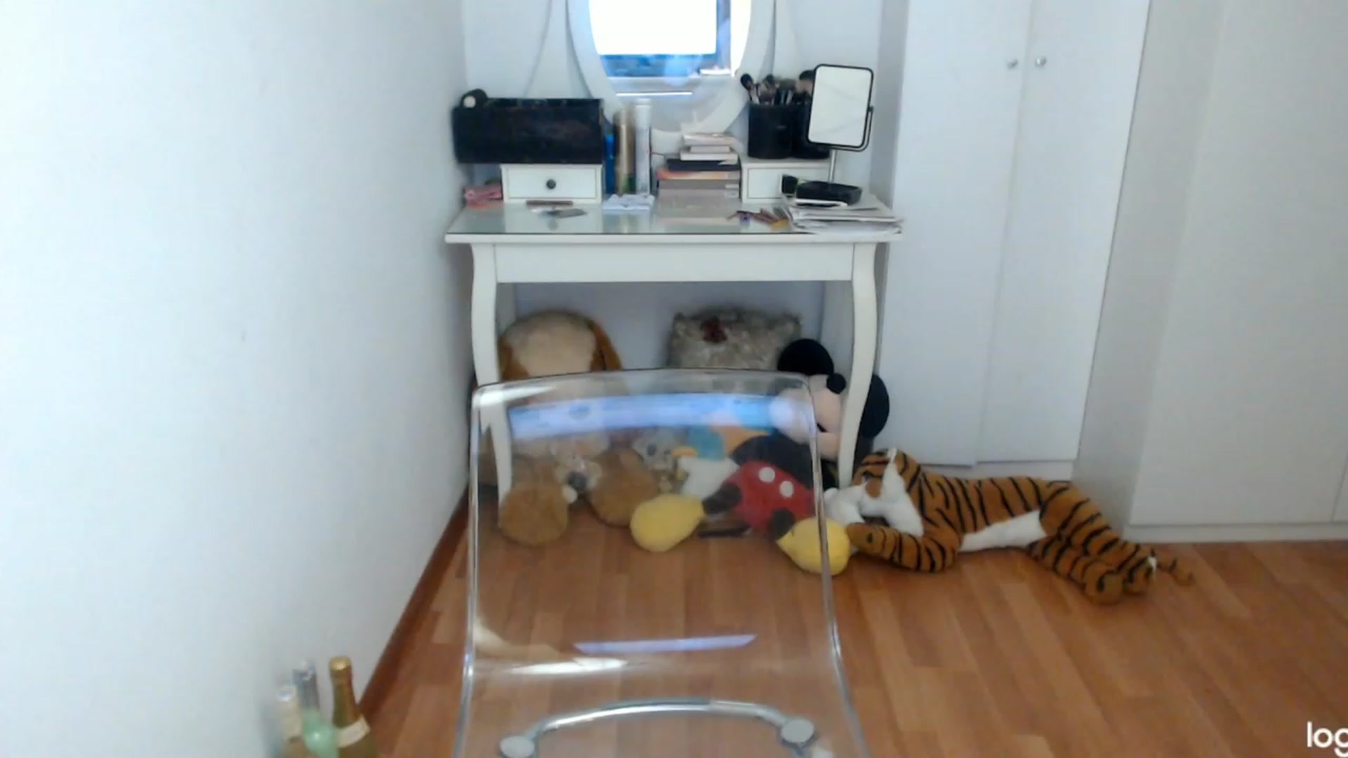 Gallery image thumbnail from WinterJewel's myfreecams stream on, 12/09/2023, 10:39 image 8 of 20