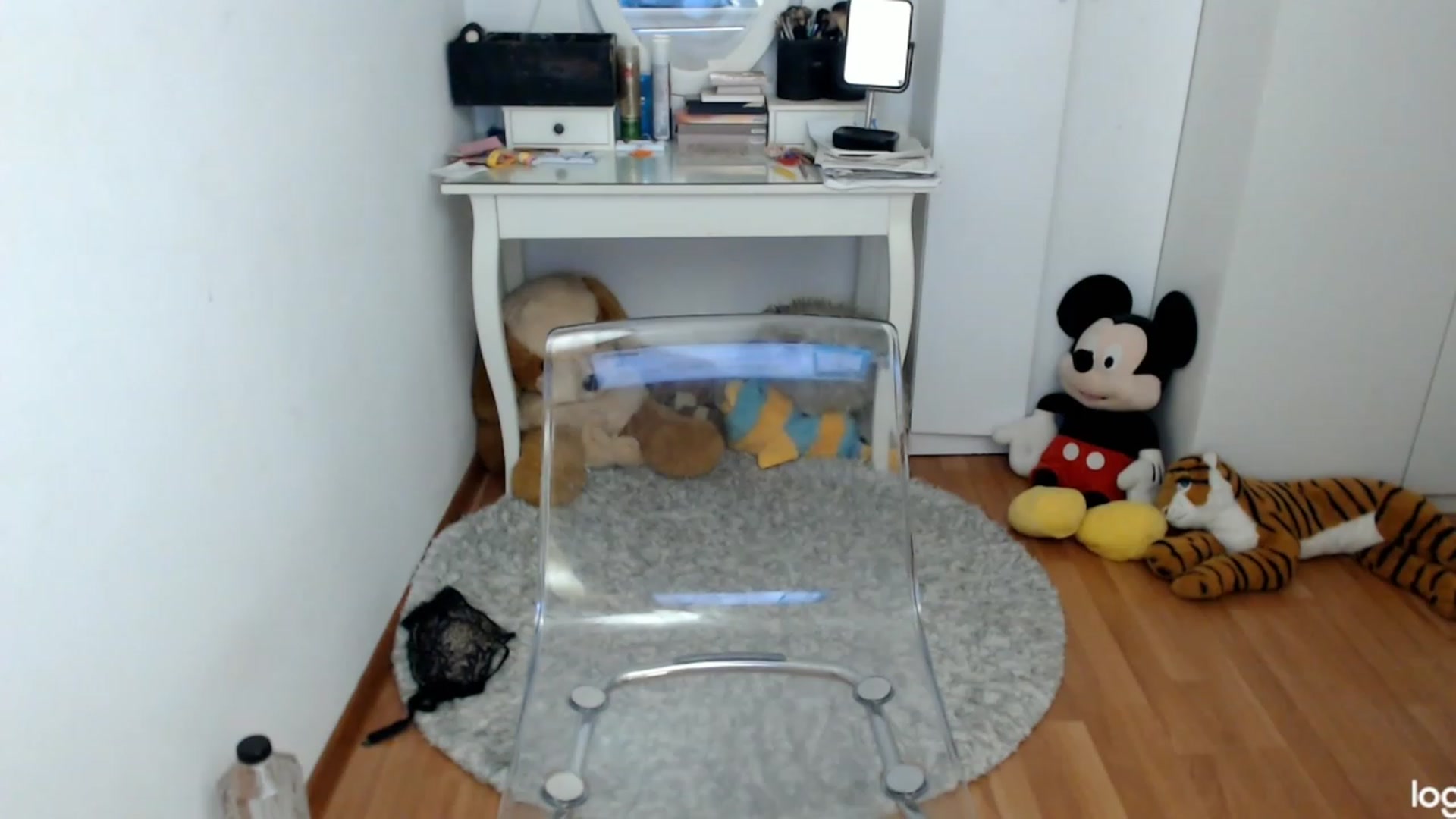 Gallery image thumbnail from WinterJewel's myfreecams stream on, 01/10/2024, 09:32 image 9 of 20