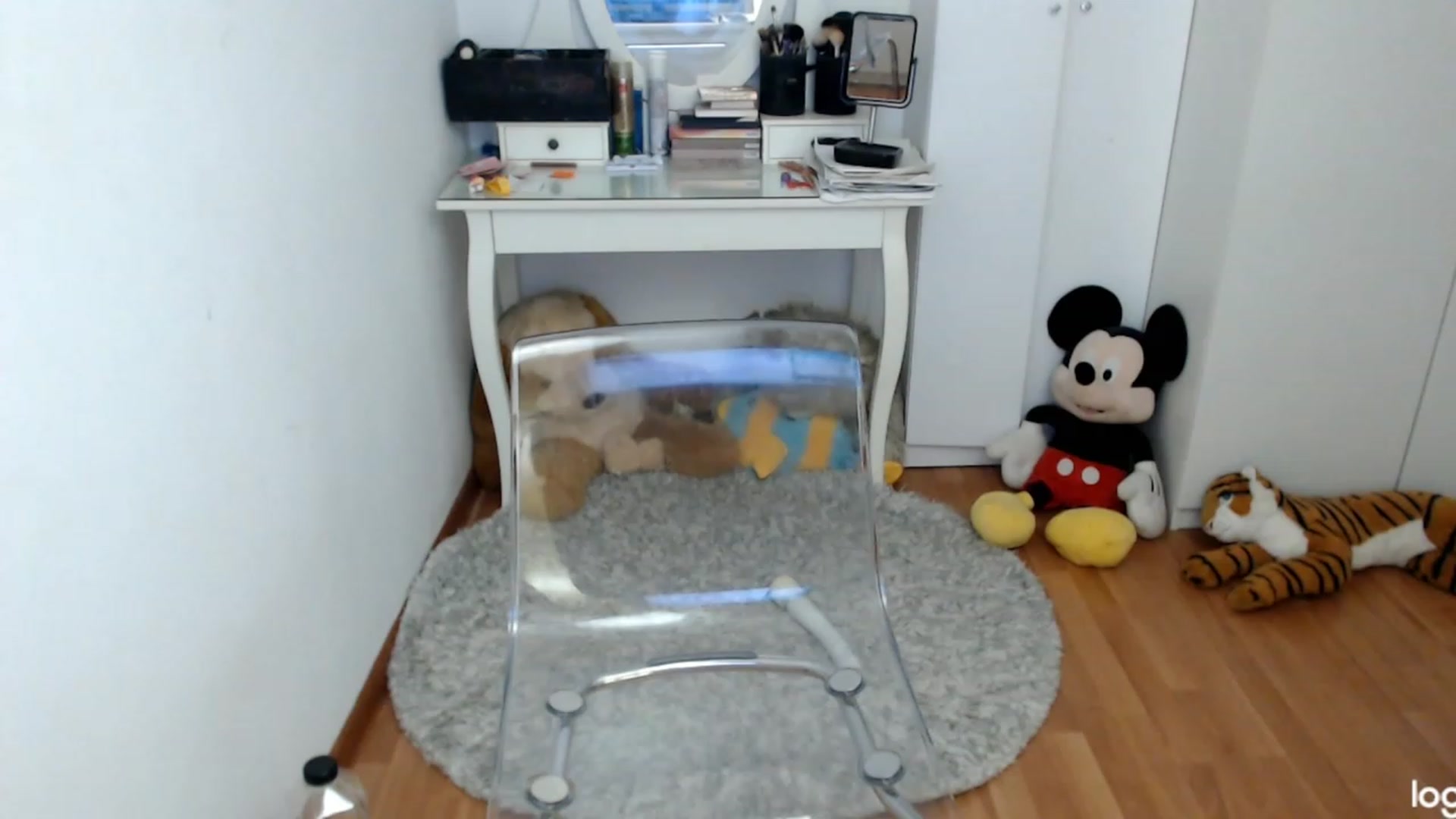 Gallery image thumbnail from WinterJewel's myfreecams stream on, 01/13/2024, 09:33 image 7 of 20