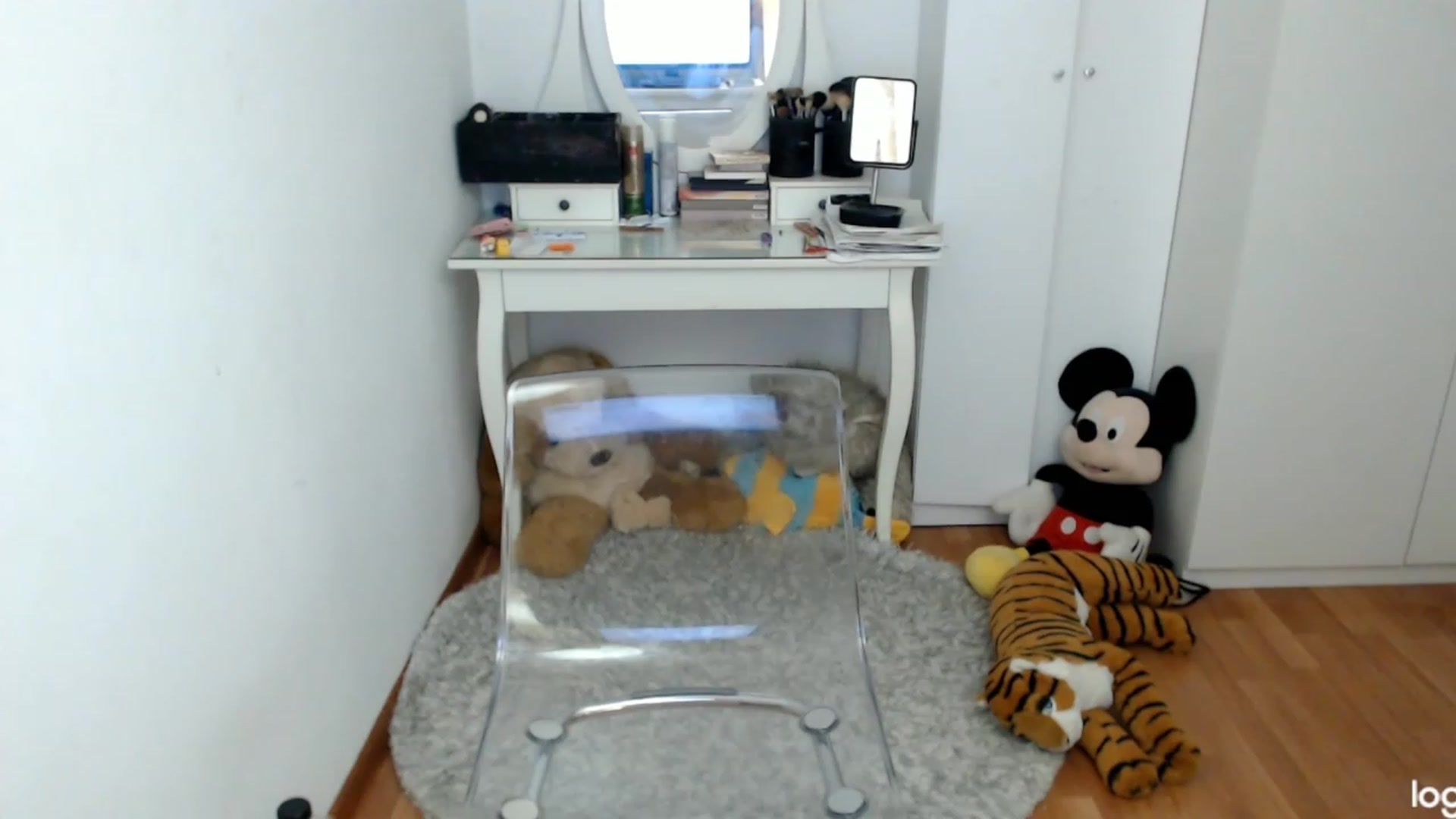 Gallery image thumbnail from WinterJewel's myfreecams stream on, 01/14/2024, 10:00 image 13 of 20