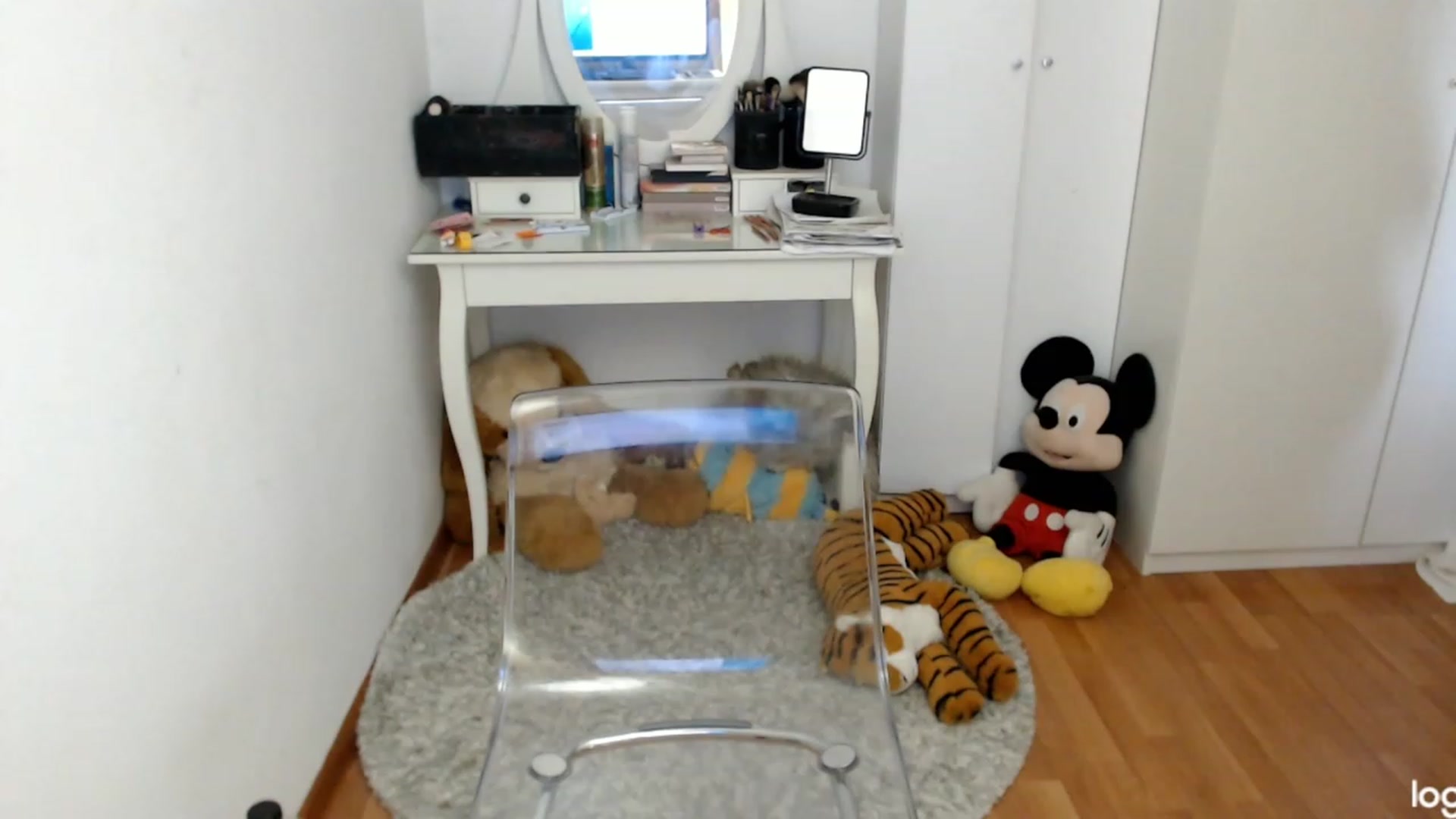 Gallery image thumbnail from WinterJewel's myfreecams stream on, 01/16/2024, 08:58 image 6 of 20